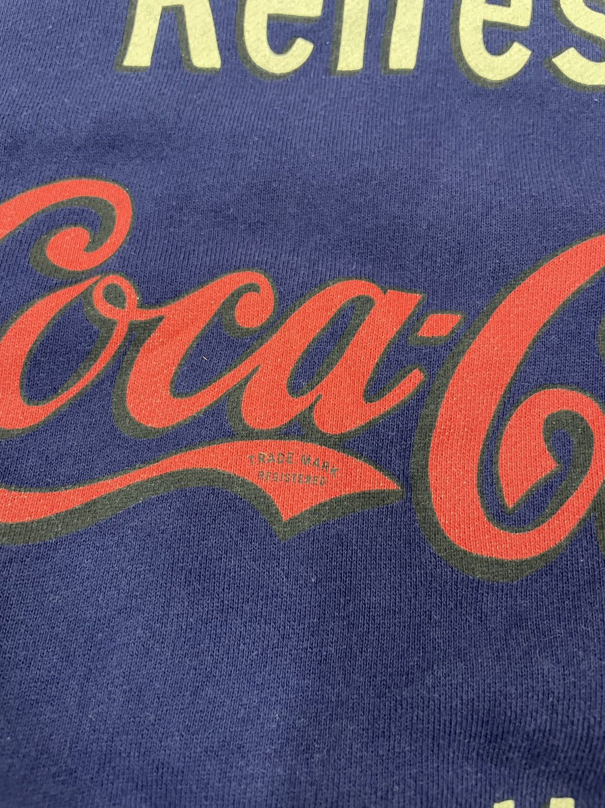 Coca Cola Uniqlo Coca Cola 2014 Sweatshirt Size US M / EU 48-50 / 2 - 4 Thumbnail