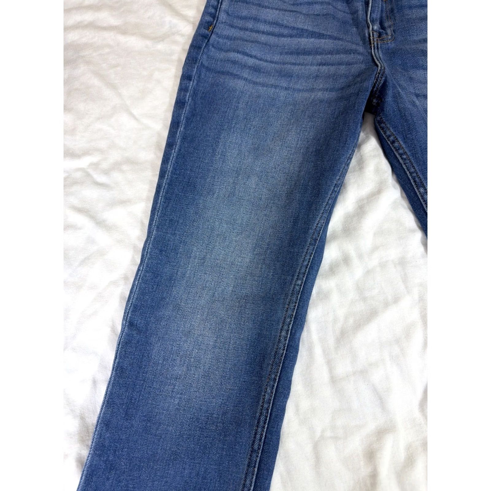Vintage VIGOSS Jeans Women 28 Blue Denim Medium Wash Marley Straight Raw Hem Size 28" / US 6 / IT 42 - 6 Thumbnail