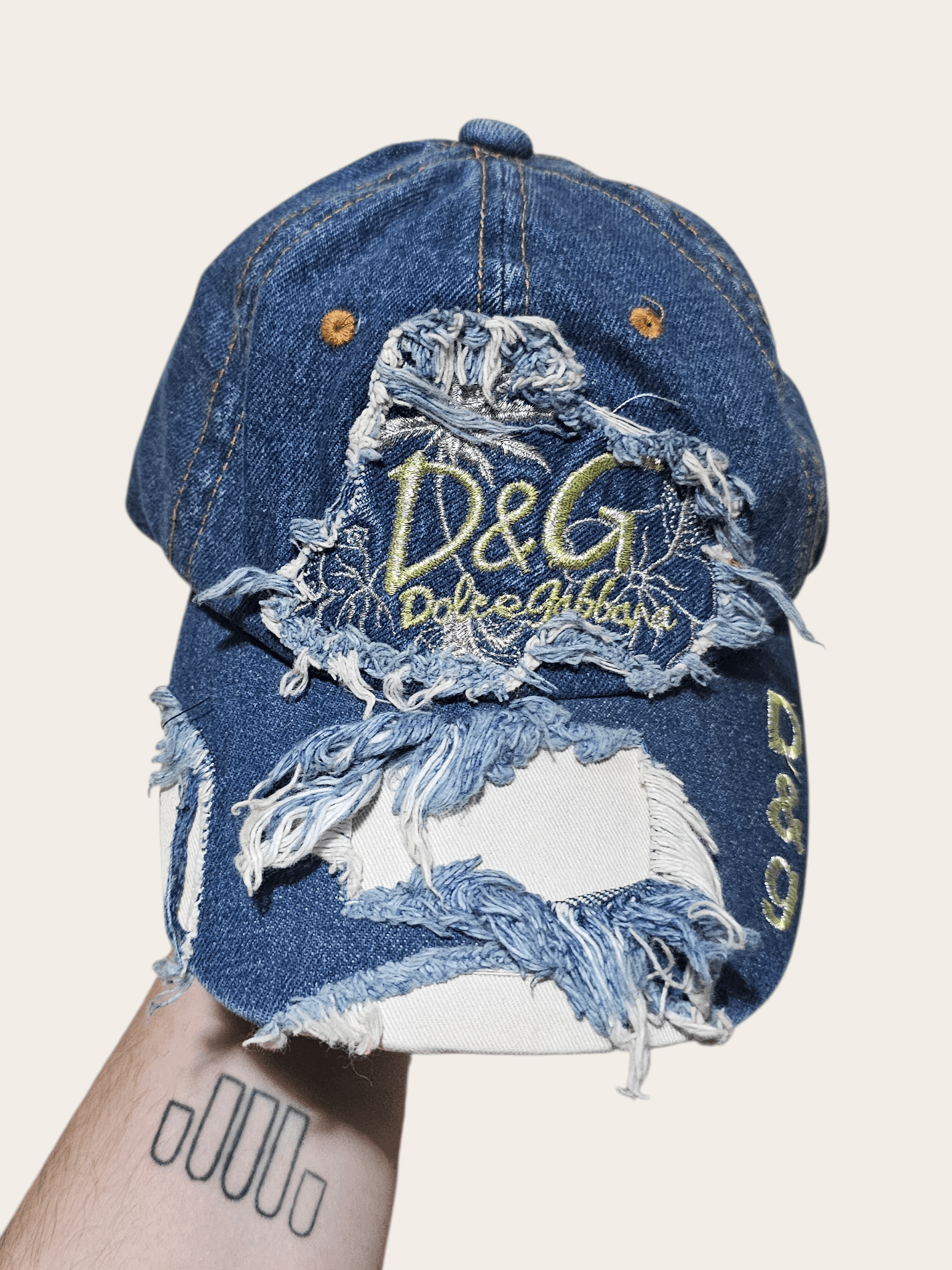 Dolce & Gabbana Dolce&Gabbana y2k Distressed Denim Hat Size ONE SIZE - 2 Thumbnail