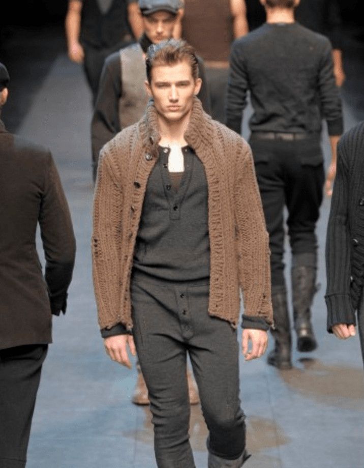 Dolce & Gabbana FW2010 Dolce & Gabbana Wool Buttoned Navy Cardigan Size US L / EU 52-54 / 3 - 3 Thumbnail