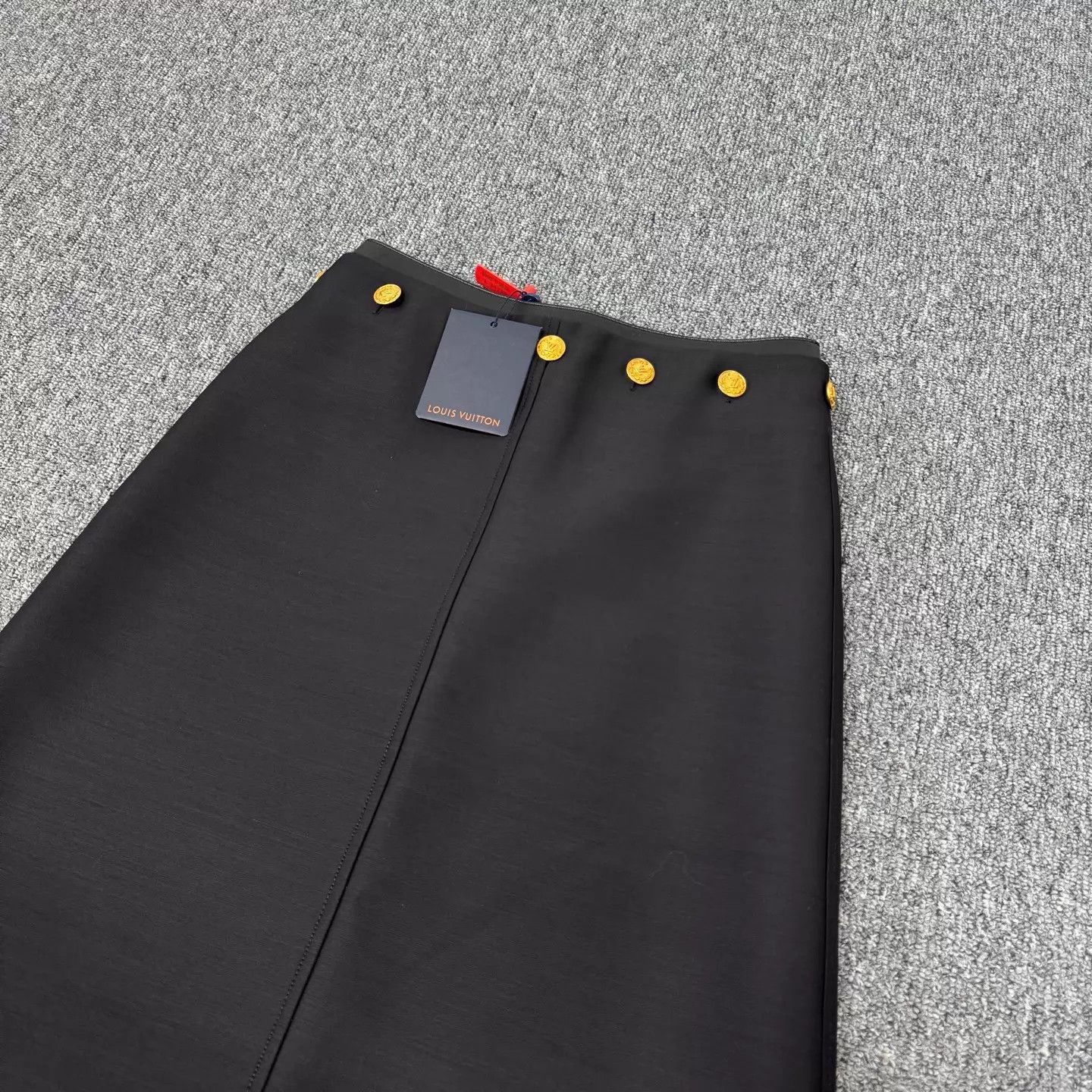 Louis Vuitton Louis Vuitton Black Gold Long Dress Size 34 New Size 25" / US 0 / IT 36 - 3 Thumbnail