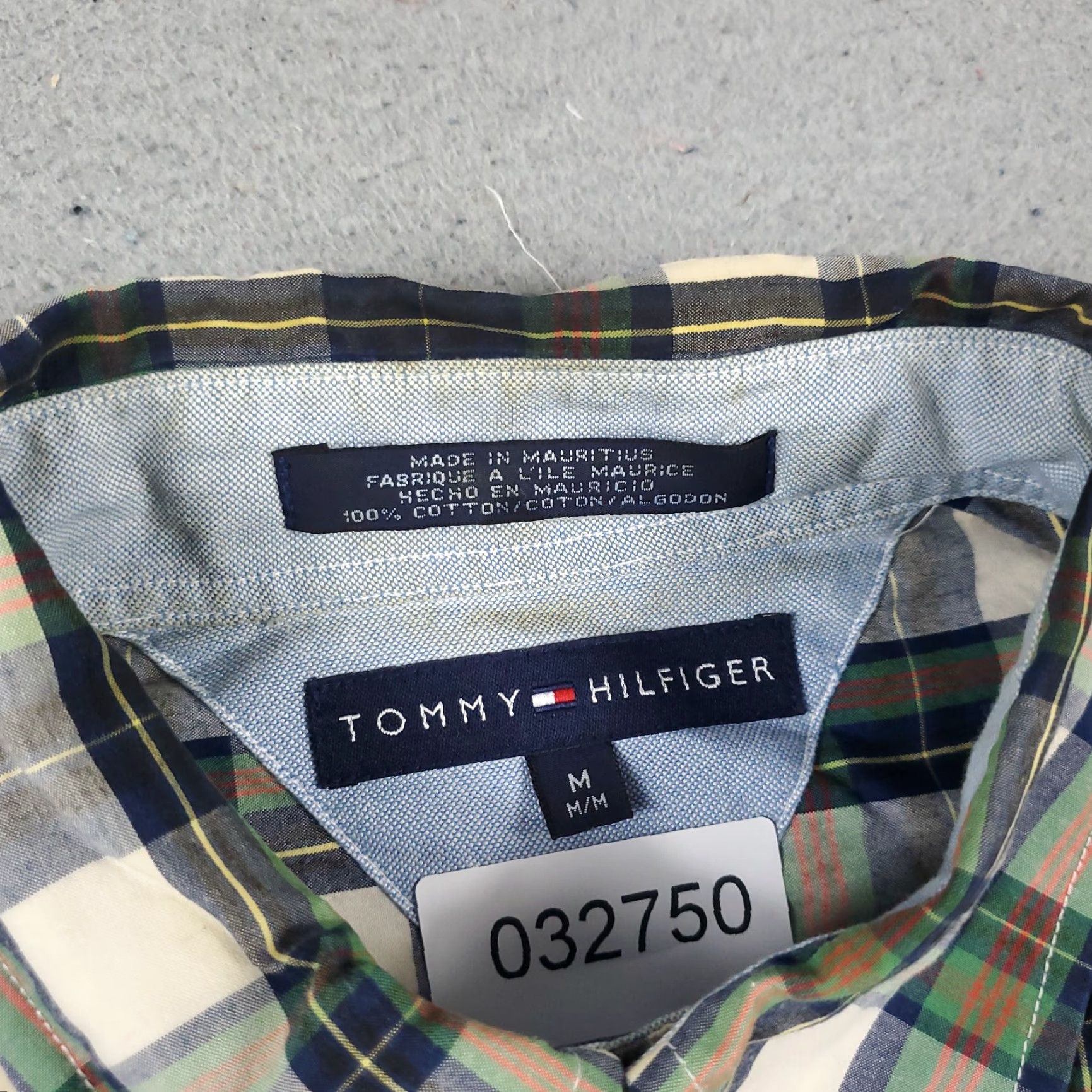 Tommy Hilfiger Tommy Hilfiger Shirt Mens Medium Gray Blue Plaid Button-Up Long Sleeve Casual Classic Preppy - Adult M Blue Mens Button-Down Size US M / EU 48-50 / 2 - 4 Thumbnail