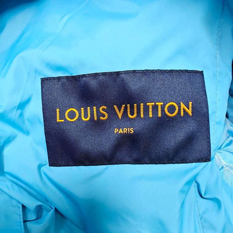 Louis Vuitton Louis Vuitton Blue three-flower cotton-padded jacket Size US M / EU 48-50 / 2 - 5 Thumbnail