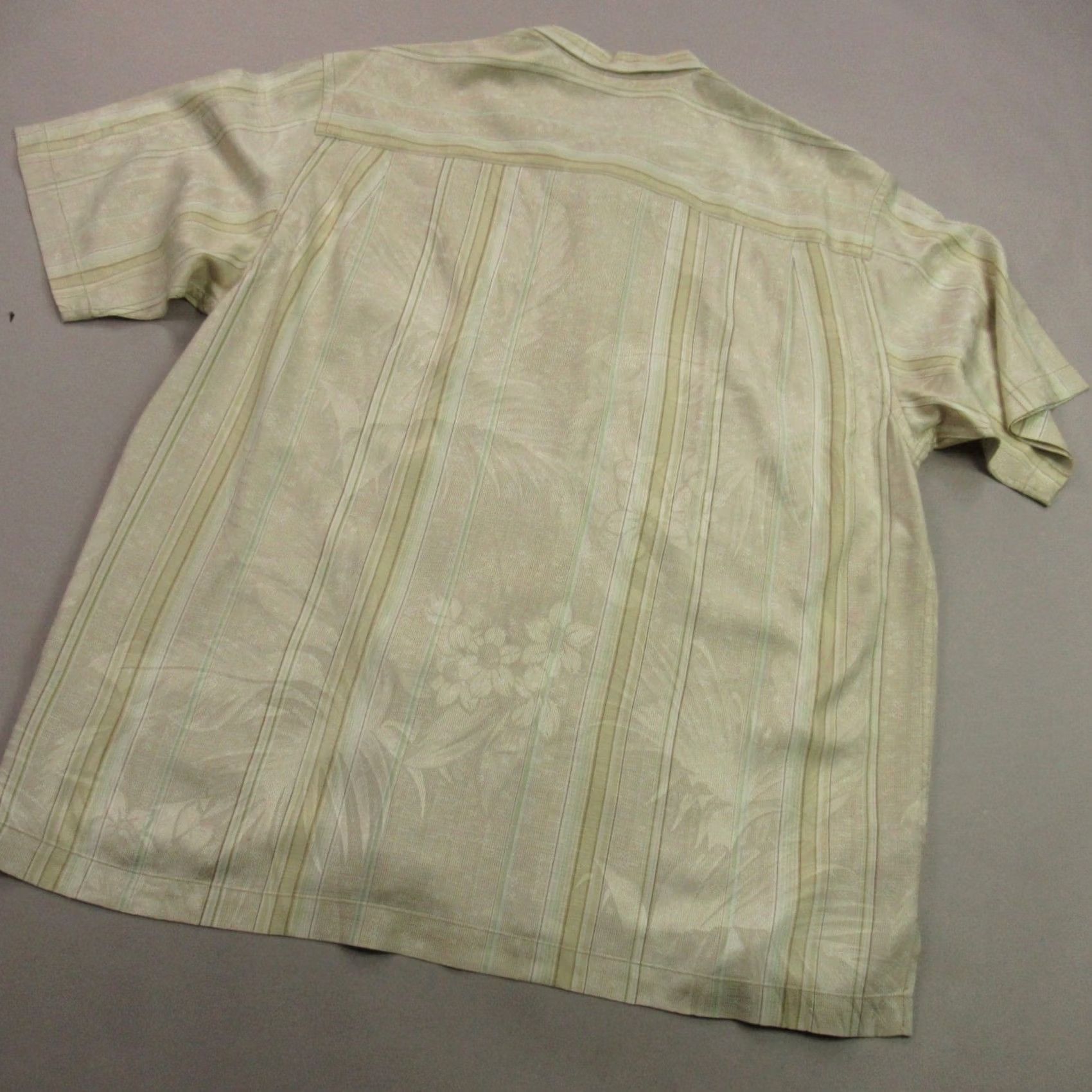 Tommy Bahama Tommy Bahama Shirt Mens XL Short Sleeve Button Front Stripes Casual Size US XL / EU 56 / 4 - 7 Thumbnail