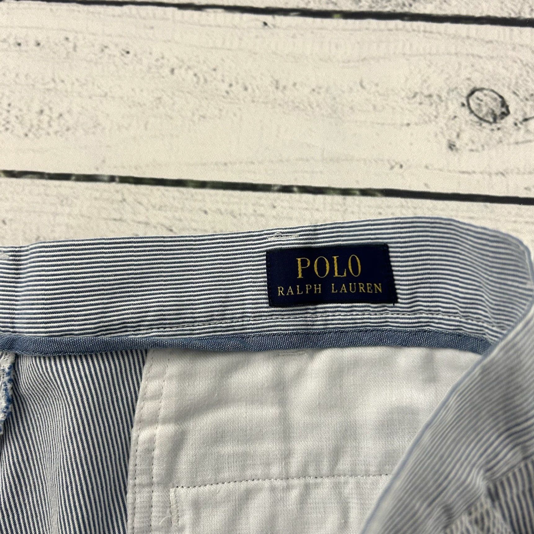 Polo Ralph Lauren Polo Ralph Lauren Horse All Over Striped 9" Classic Chino Shorts Men's 36 Blue Size US M / EU 48-50 / 2 - 2 Thumbnail