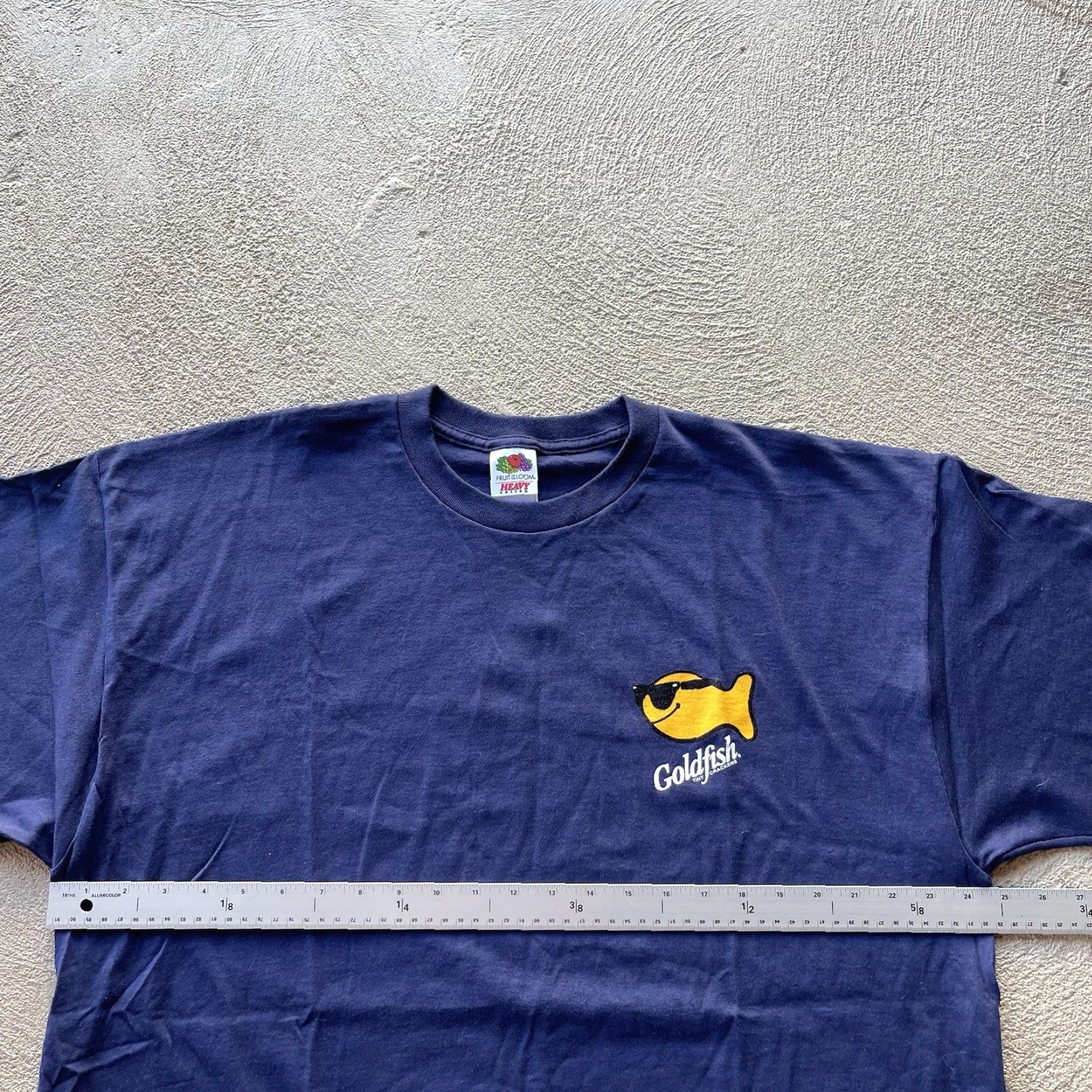 Fruit Of The Loom VINTAGE Fruit of the Loom Goldfish T-Shirt Mens 2XL Blue Solid 90s Snack Size US XXL / EU 58 / 5 - 6 Thumbnail
