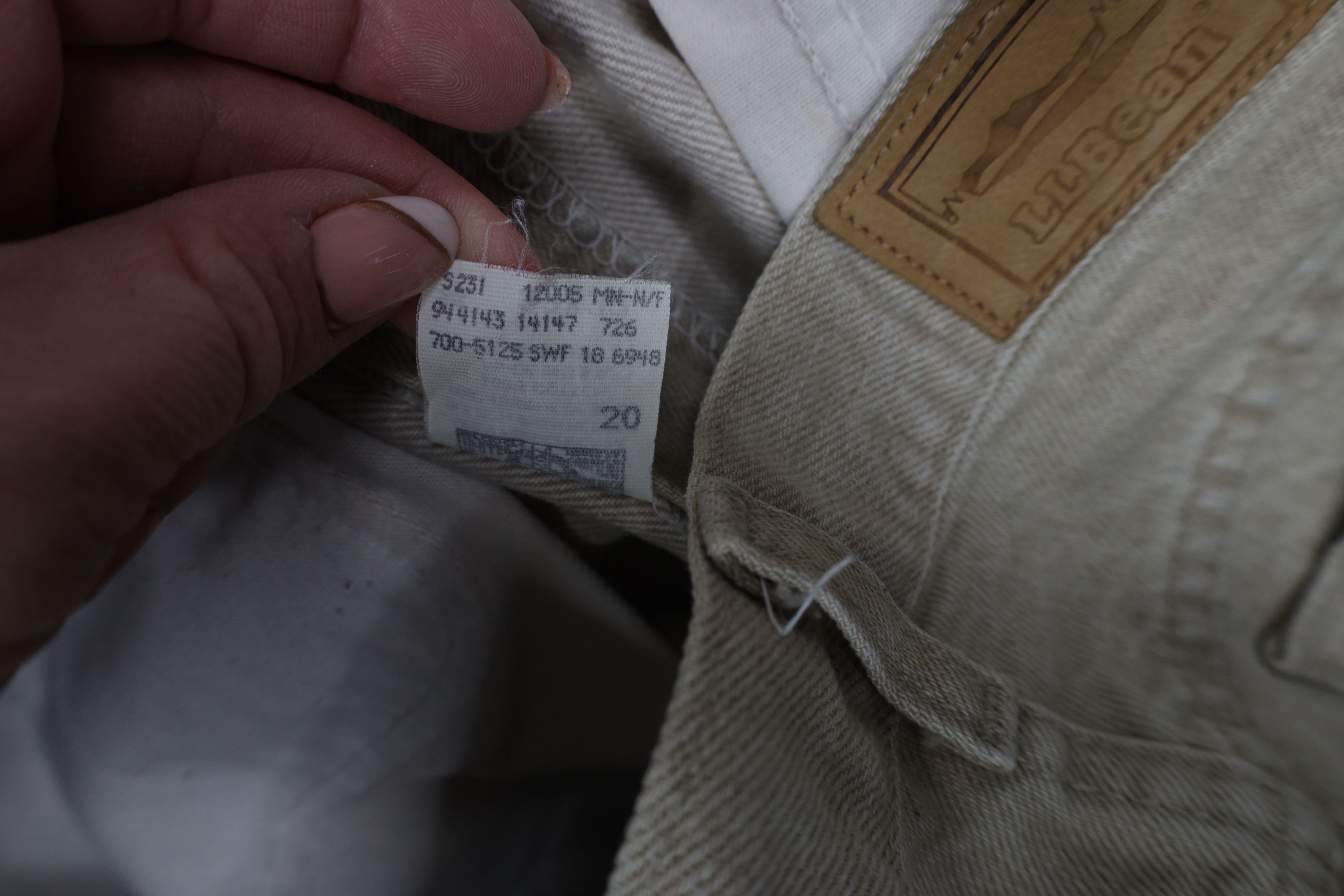 L.L. Bean Vintage 90s LL Bean Tapered Leg Denim Jeans Beige USA Size US 32 / EU 48 - 11 Thumbnail