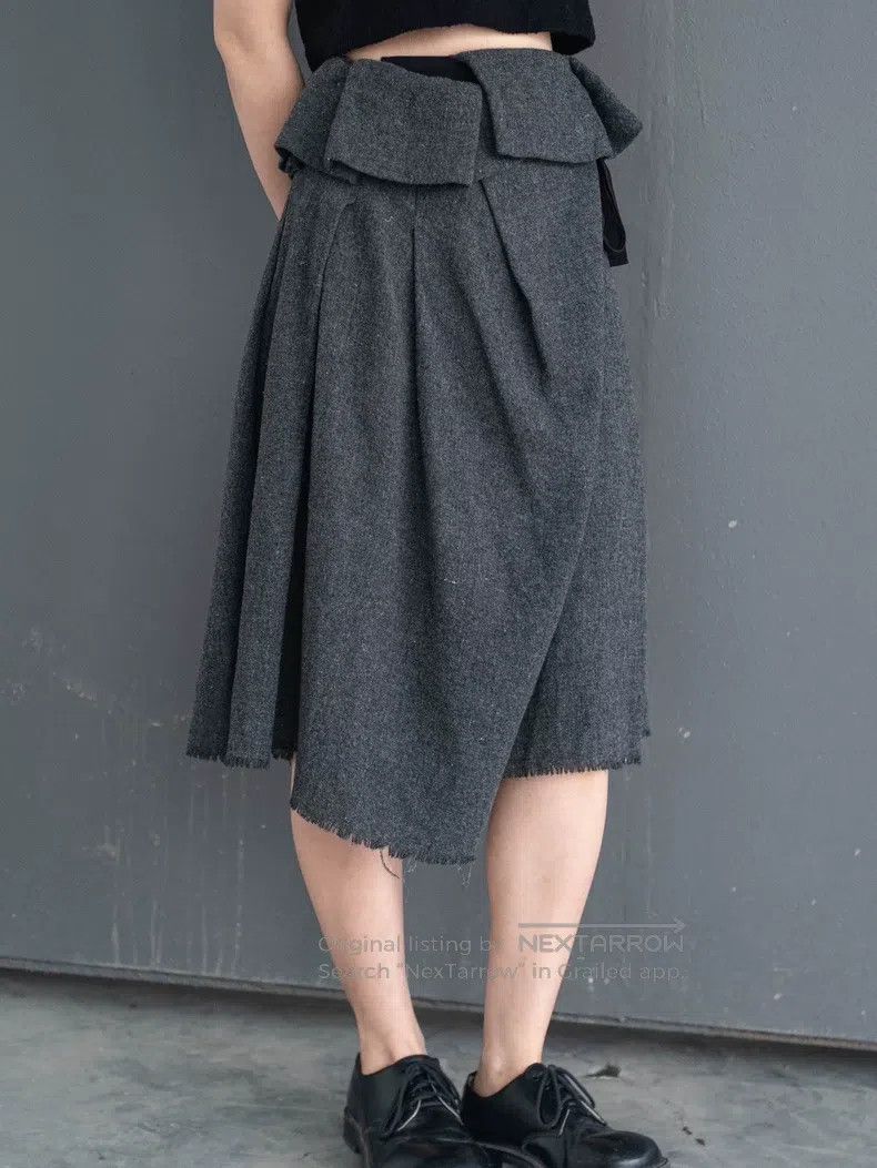 Comme des Garcons Comme Des Garcons size XS Gray wool belt half skirt Size 23" - 8 Thumbnail