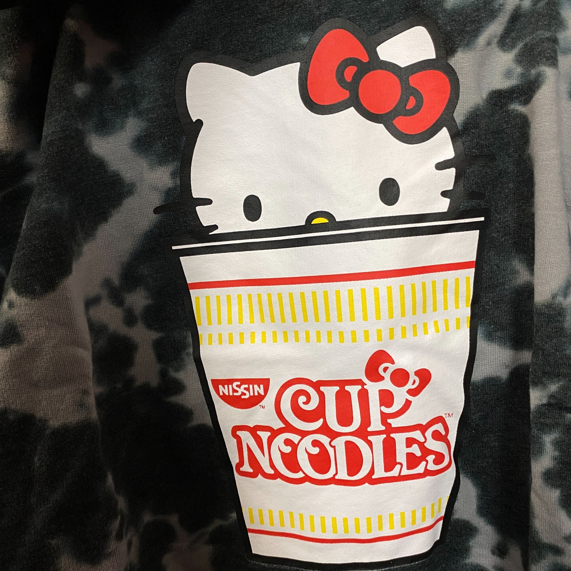 Other Hello Kitty X Nissin Cup noodles tiedye Crop Top size 1X Size XL / US 12-14 / IT 48-50 - 2 Thumbnail