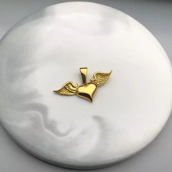 The Unbranded Brand Stainless Steel Wing Heart Women Necklace Size ONE SIZE - 3 Thumbnail