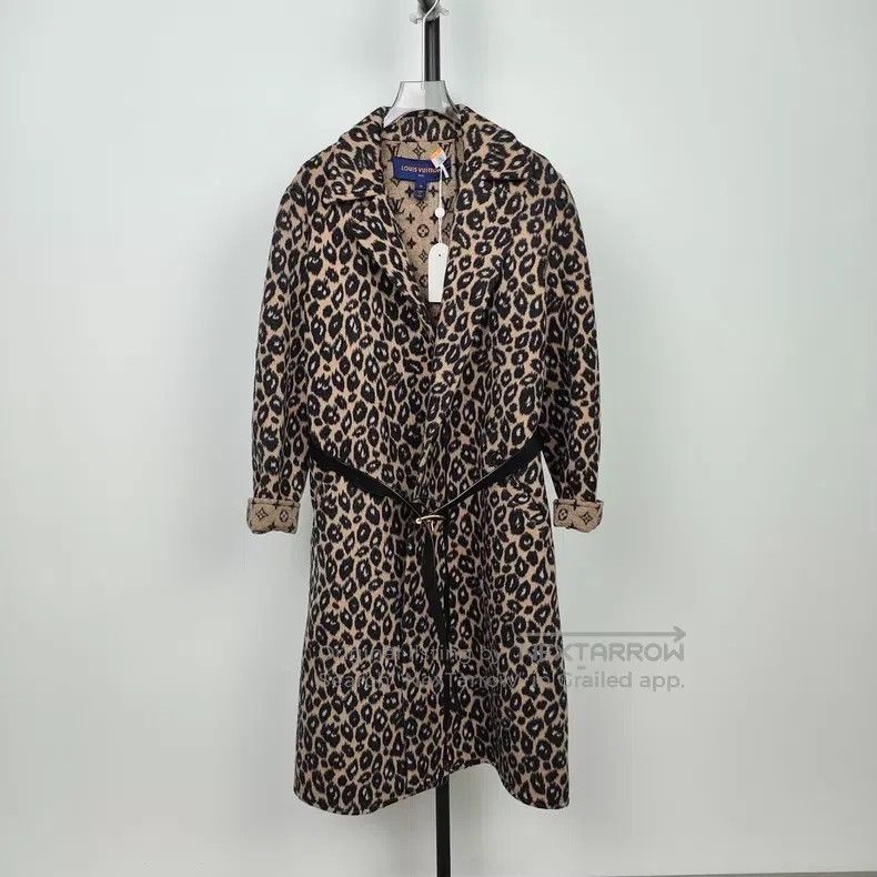 Louis Vuitton Louis Vuitton Leopard-print woolen coat Size XS / US 0-2 / IT 36-38 - 1 Thumbnail