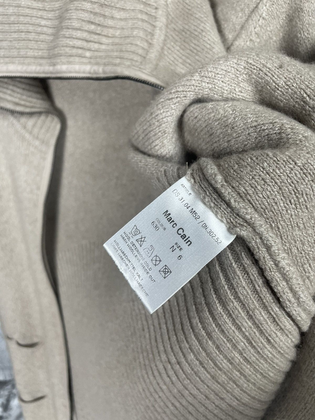 Designer × Japanese Brand Multipocket Y2K Zip Knit Sweater Maison Margiela Yohji Style Size US L / EU 52-54 / 3 - 11 Thumbnail