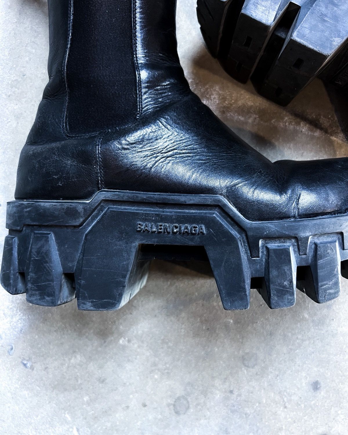 Balenciaga BULLDOZER PULL ON BOOTS Size US 8 / EU 41 - 6 Thumbnail