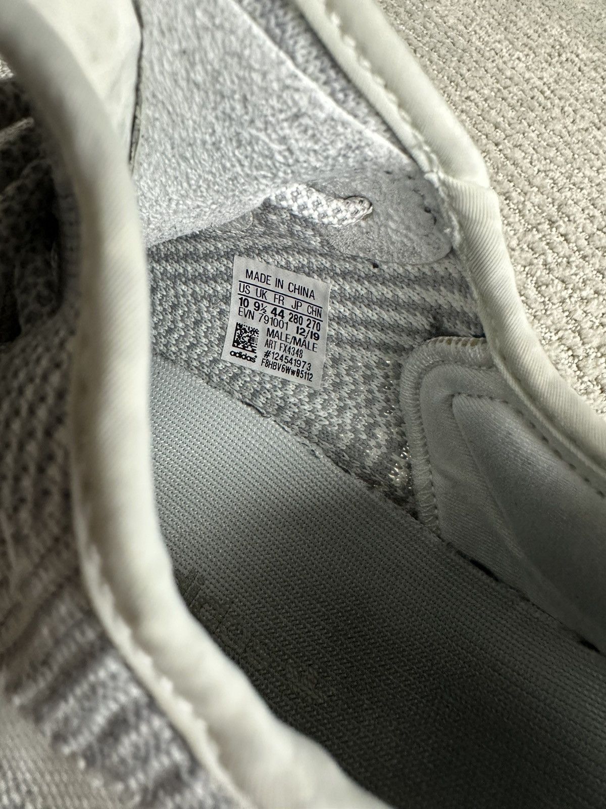Adidas × Kanye West Adidas Yeezy Boost 350 V2 Yeshaya Size US 10 / EU 43 - 7 Thumbnail