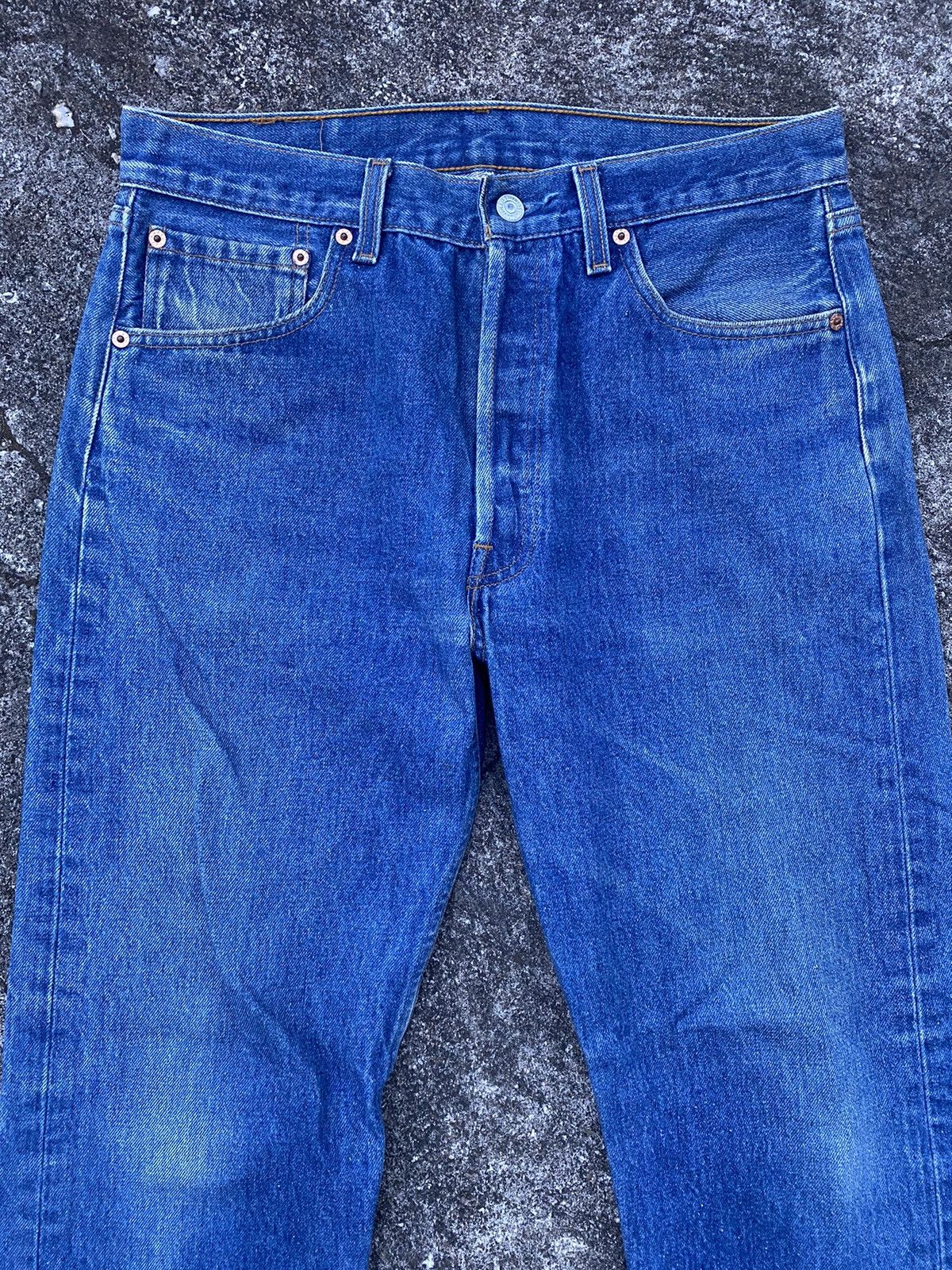 Levi's 90s Vintage Levis 501 Buttonfly Size US 32 / EU 48 - 5 Thumbnail