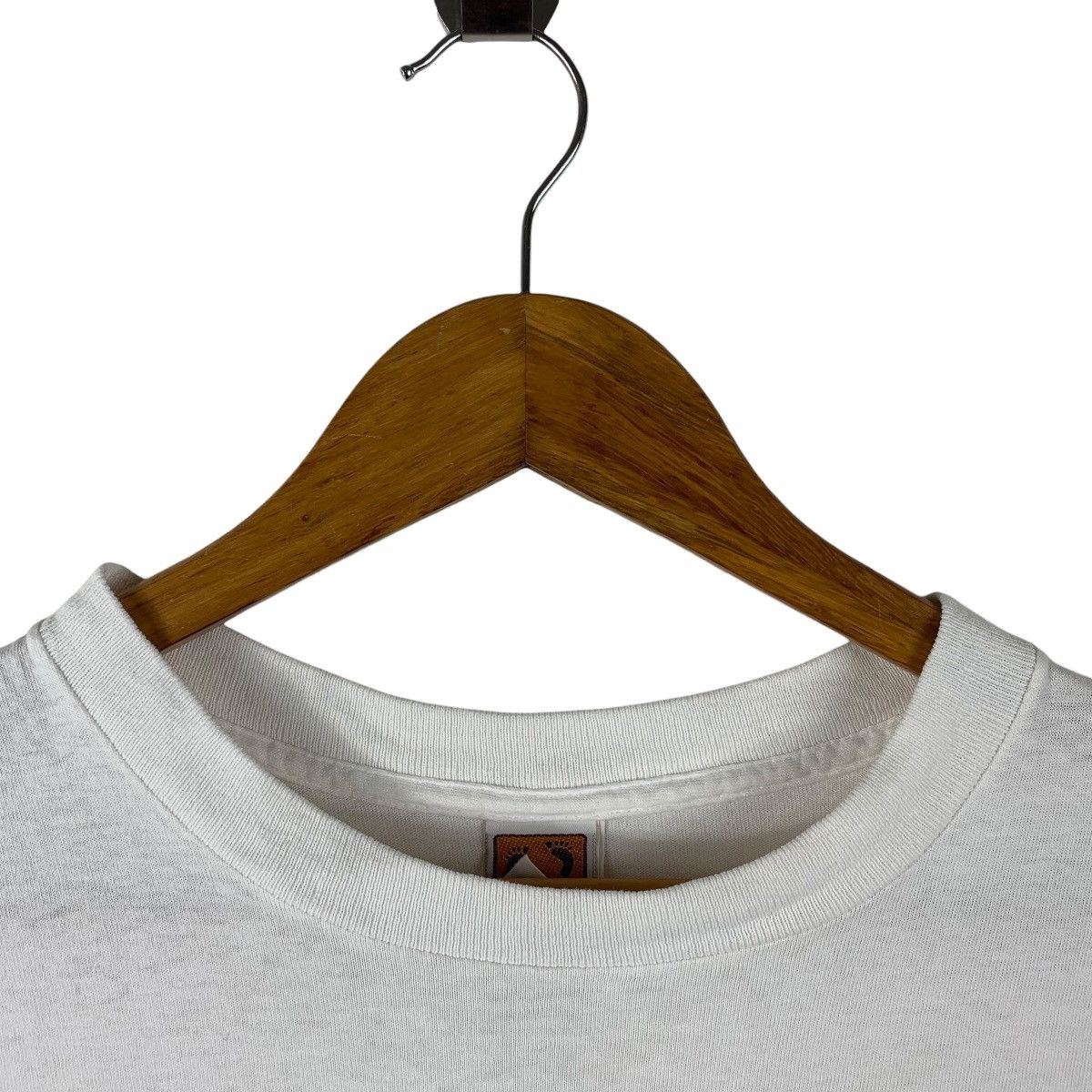 Hang Ten Vintage 90s HANG TEN back hit back print tee shirt Size US L / EU 52-54 / 3 - 5 Thumbnail