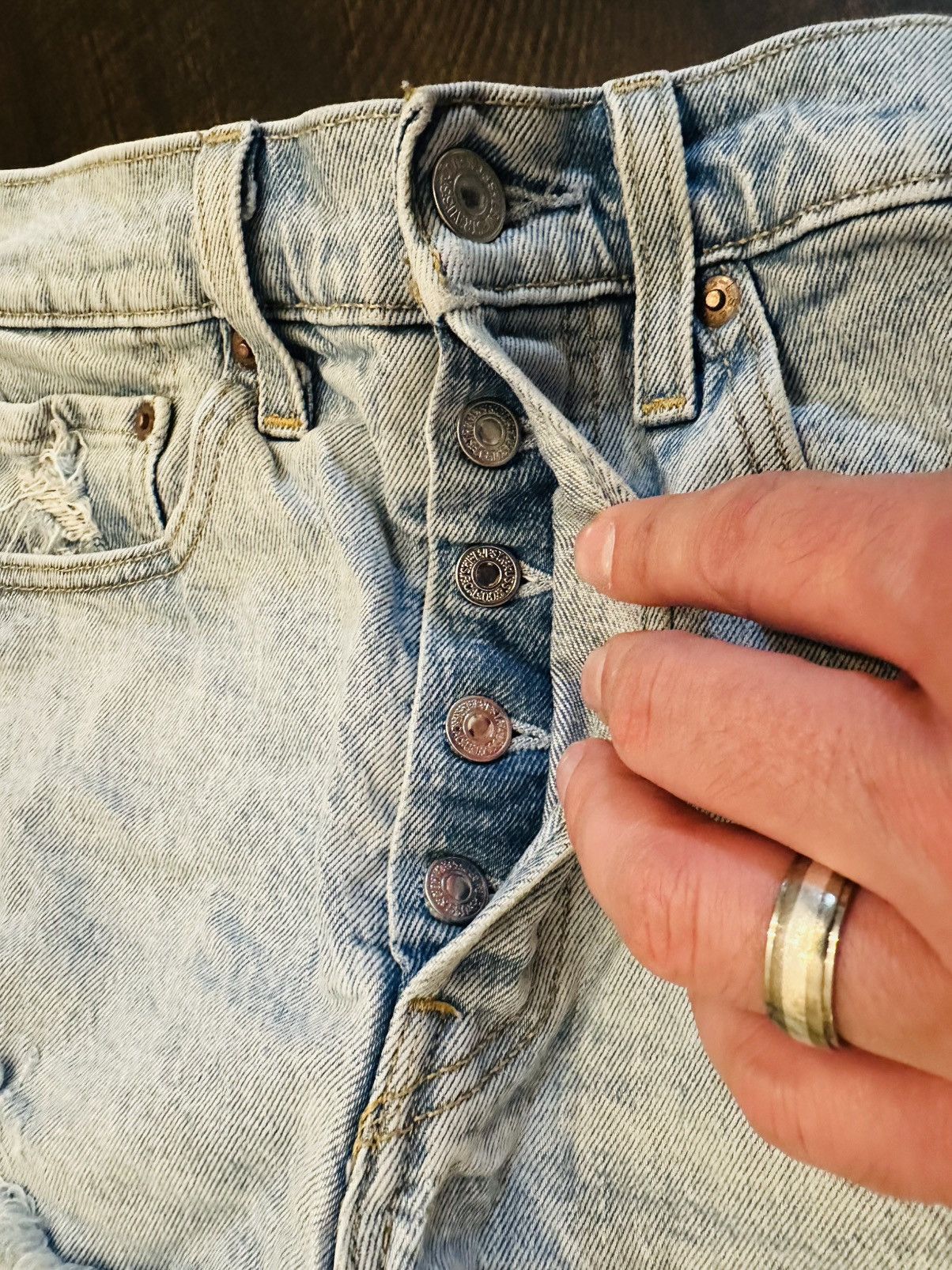 Levi's Levi’s 501 Distressed Women’s Light Wash Button Fly-Size 26 Size 26" / US 2 / IT 38 - 5 Thumbnail