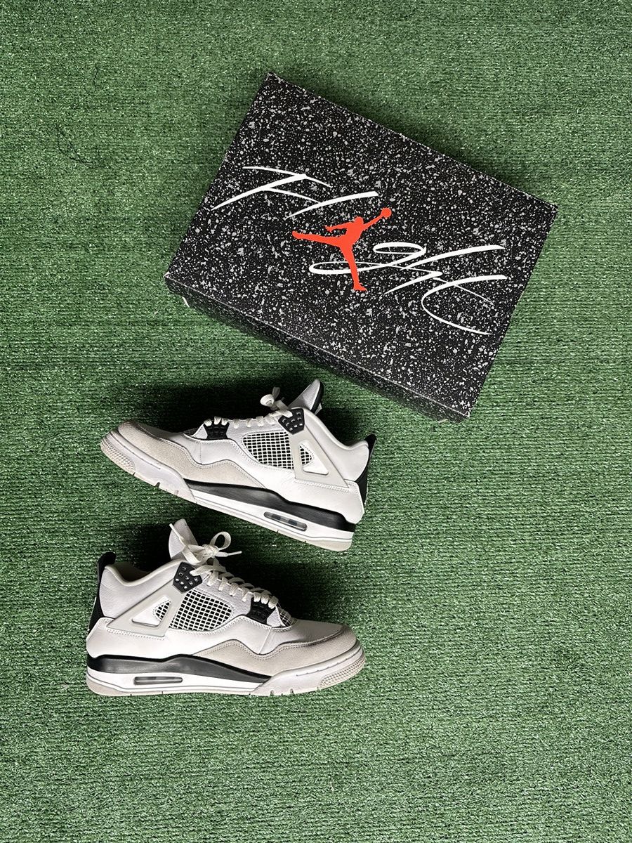 Jordan Brand 2021 Air Jordan 4 Retro Military Black Size US 12 / EU 45 - 1 Thumbnail