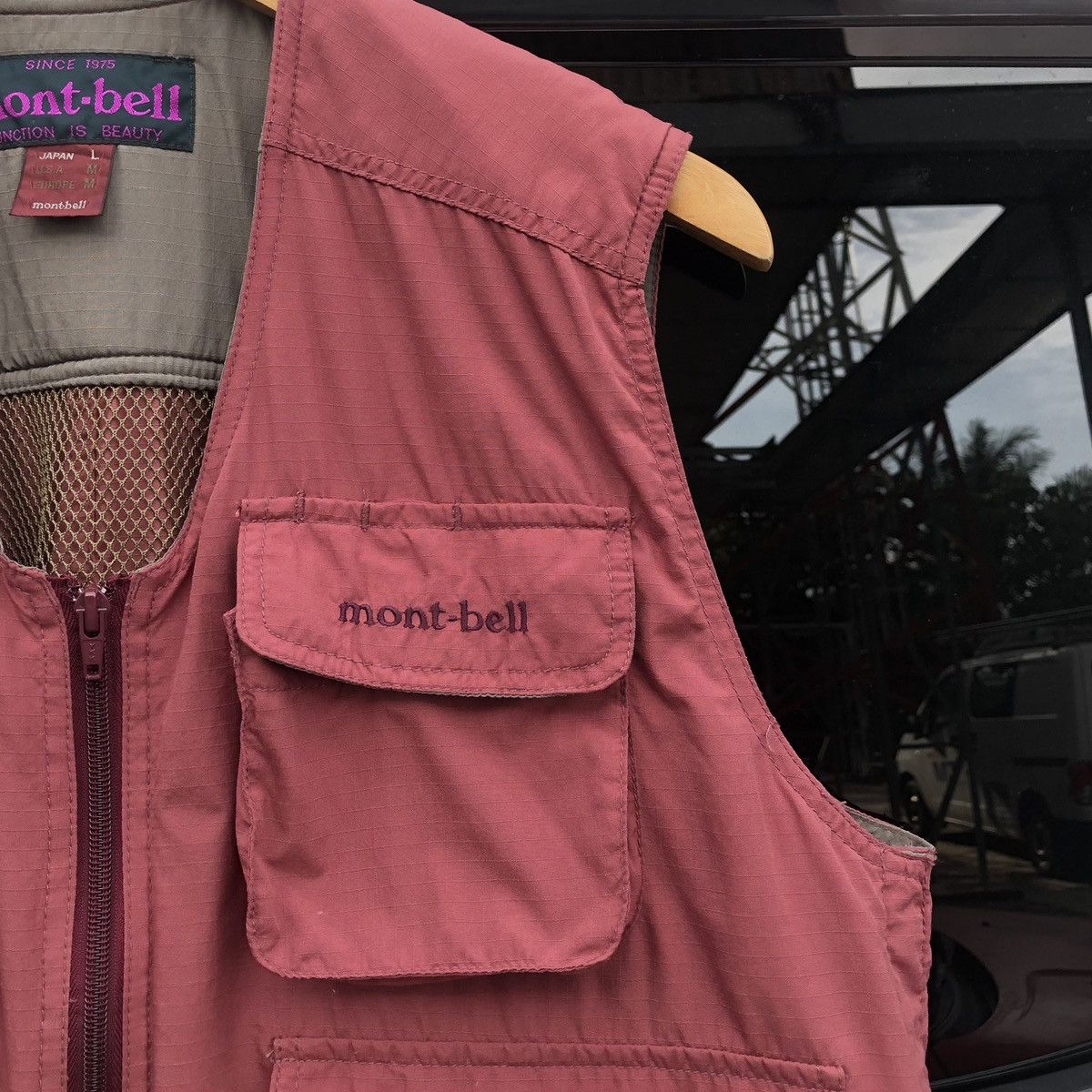 Montbell Vintage Mont-bell Wine Red Multi Pocket Cargo Vest Size US M / EU 48-50 / 2 - 5 Thumbnail