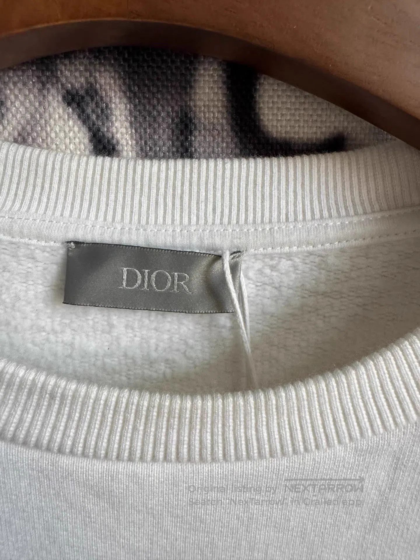 Dior White Long Sleeve Sweatshirt with Embroidered Design. Size US M / EU 48-50 / 2 - 4 Thumbnail