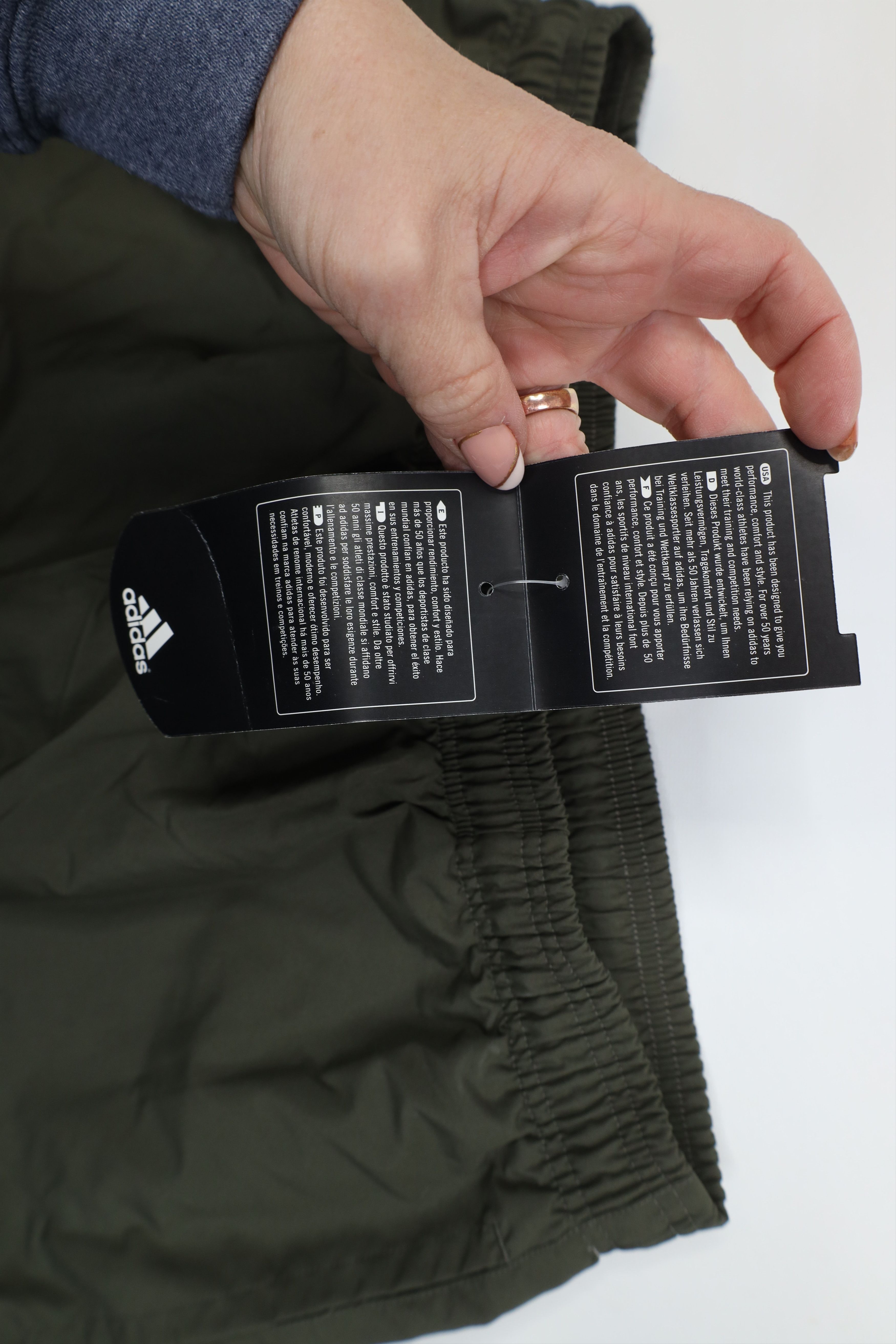 Adidas Deadstock Vintage Y2K 2002 Adidas Lined Windbreaker Shorts Size US 34 / EU 50 - 9 Thumbnail