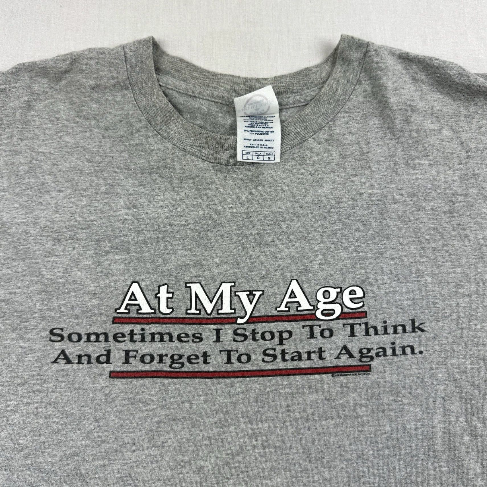 Delta VINTAGE Funny Old People T Shirt Adult Large Gray Humor Y2K Delta Shirt Mens Size US L / EU 52-54 / 3 - 2 Thumbnail
