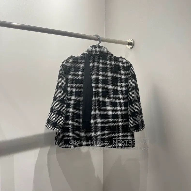 Valentino Valentino Black and white plaid short coat Size S / US 4 / IT 40 - 5 Thumbnail