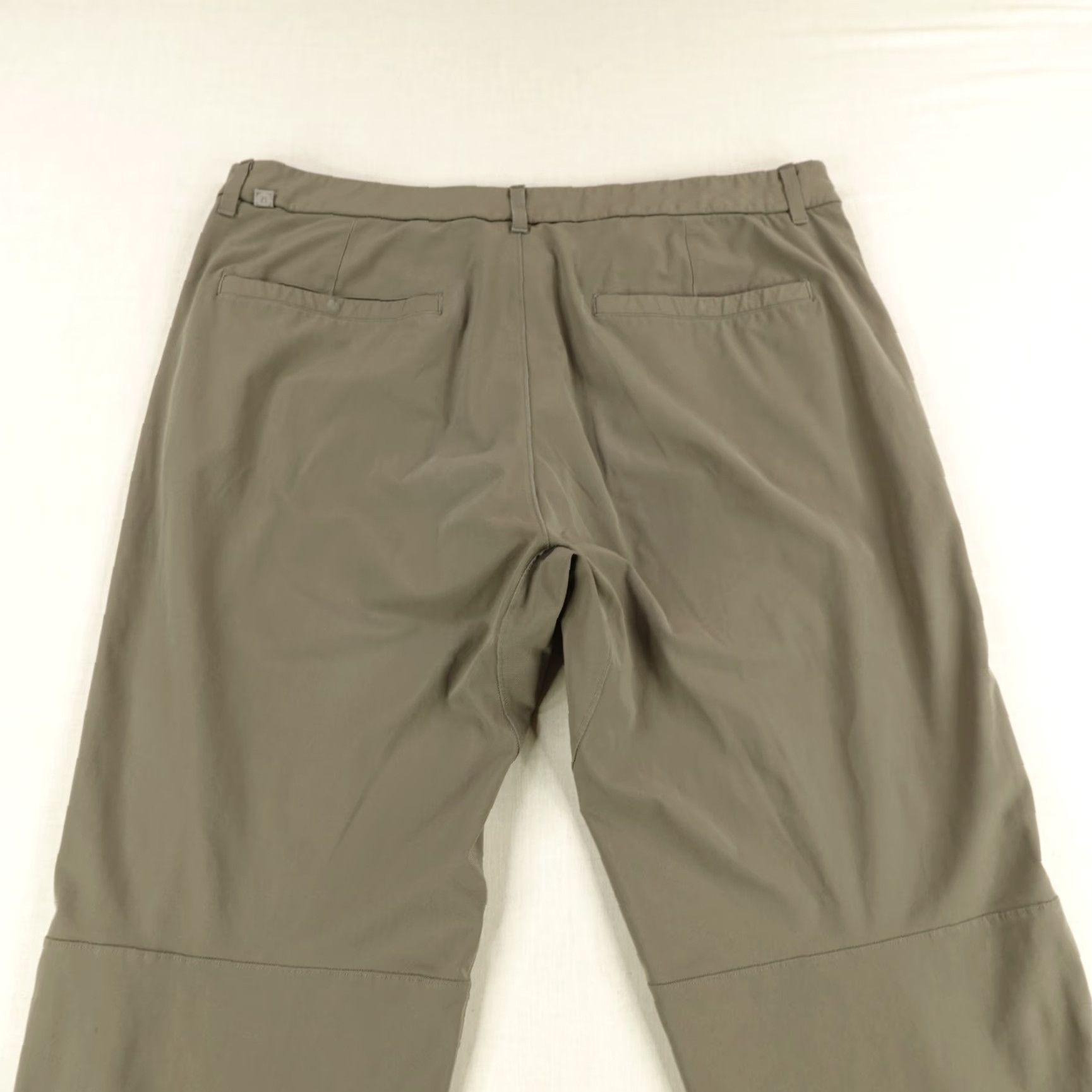 Lululemon Lululemon Pants Mens 38 Artifact Commission Pant Slim Fit Warpstreme 34" Chino Size US 38 / EU 54 - 5 Thumbnail
