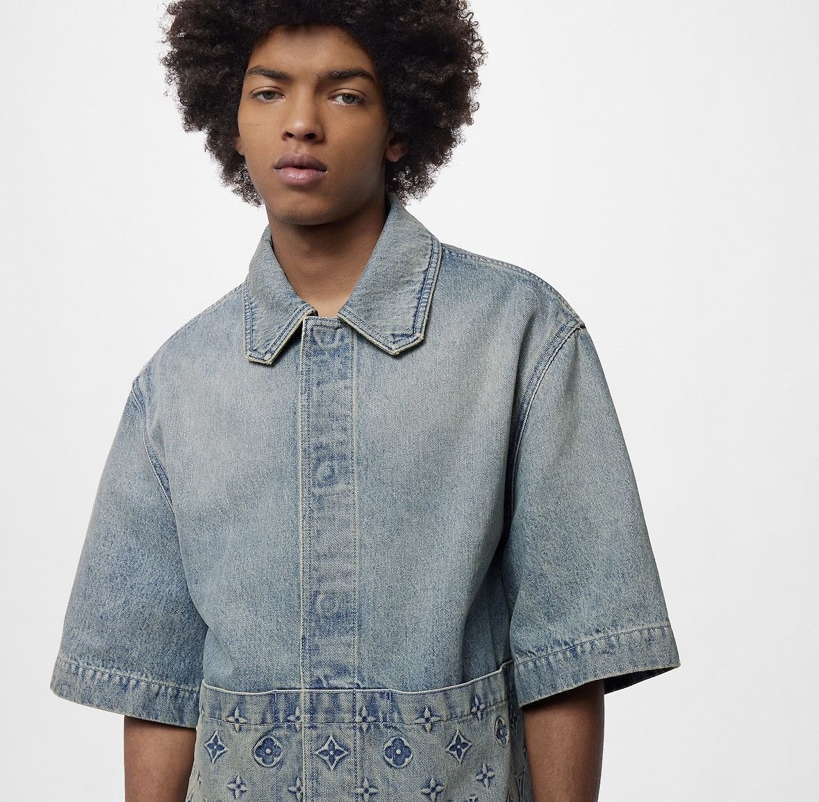 Louis Vuitton Louis Vuitton LV Short Sleeve Denim Workwear Shirt Size US S / EU 44-46 / 1 - 20 Thumbnail