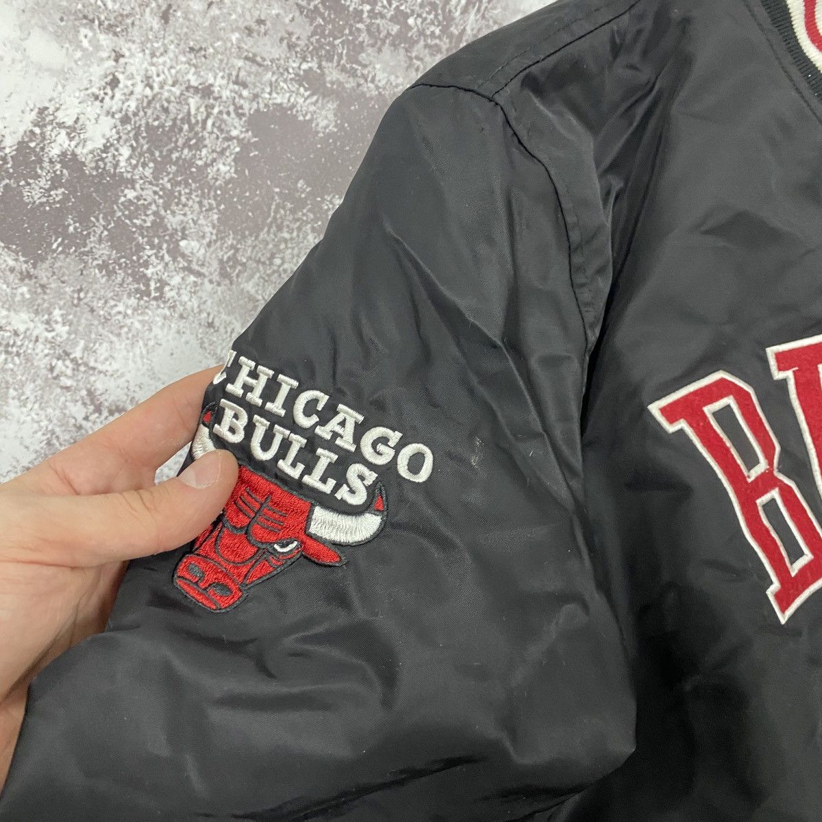 NBA Vintage Chicago Bulls NBA Bomber Big Logo Jacket Size US M / EU 48-50 / 2 - 4 Thumbnail