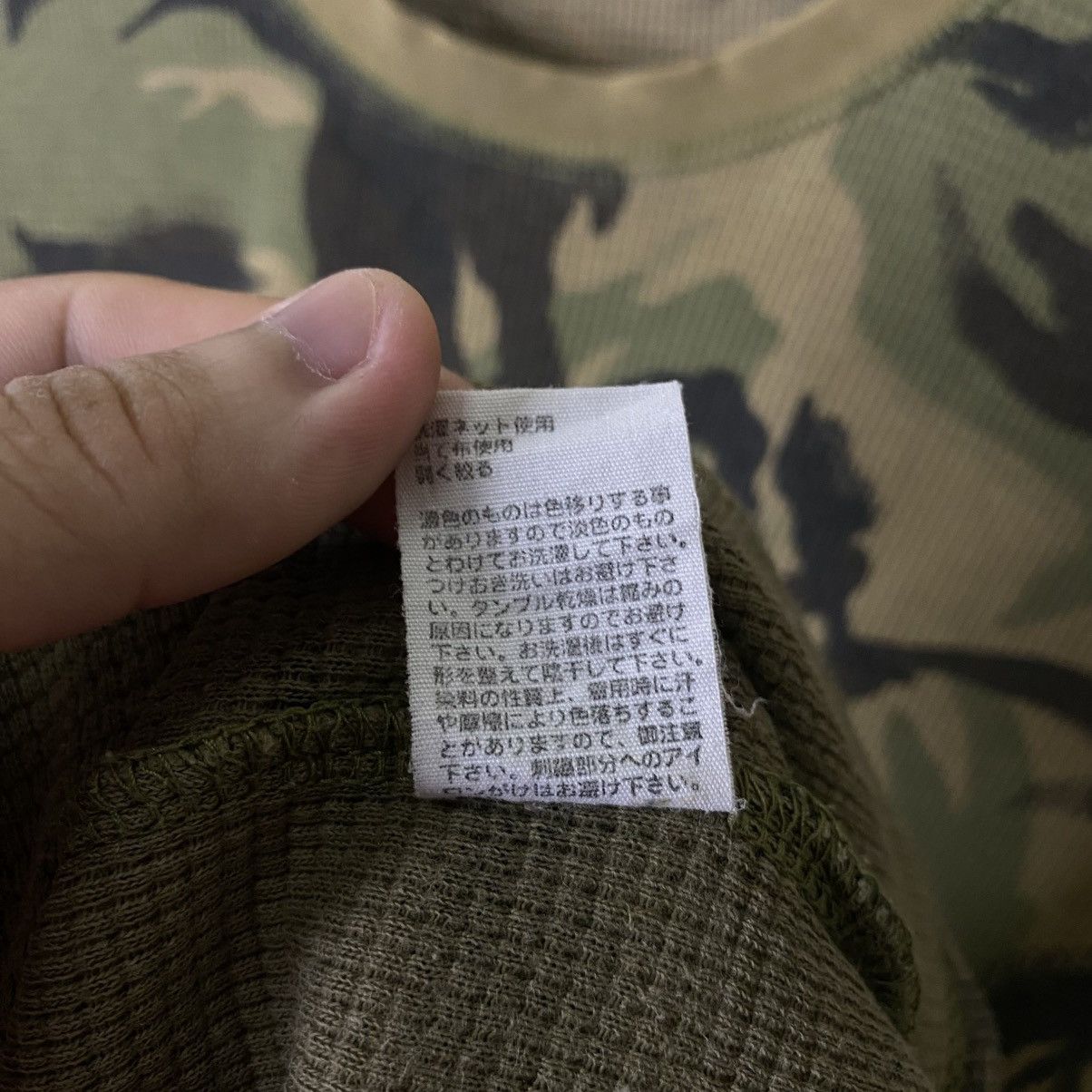 Polo Ralph Lauren Vintage Polo Ralph Lauren Military Camo Waffle T Shirt Size US M / EU 48-50 / 2 - 5 Thumbnail