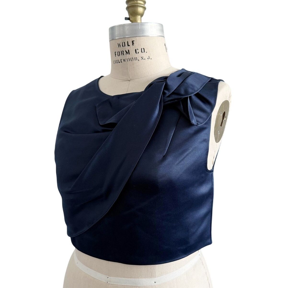 Anthropologie NWT ERIN Erin Fetherston Beau Navy Blu Satin Bow Crop Top 10 Size L / US 10 / IT 46 - 2 Thumbnail