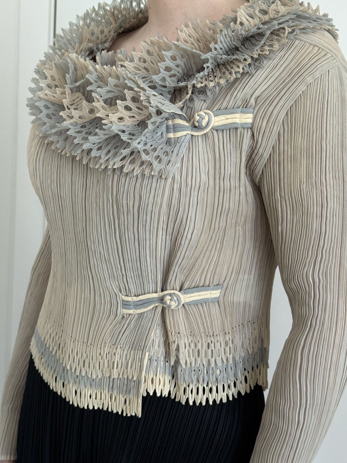 Issey Miyake RARE Issey Miyake Fete pleated blouse Size ONE SIZE - 5 Thumbnail