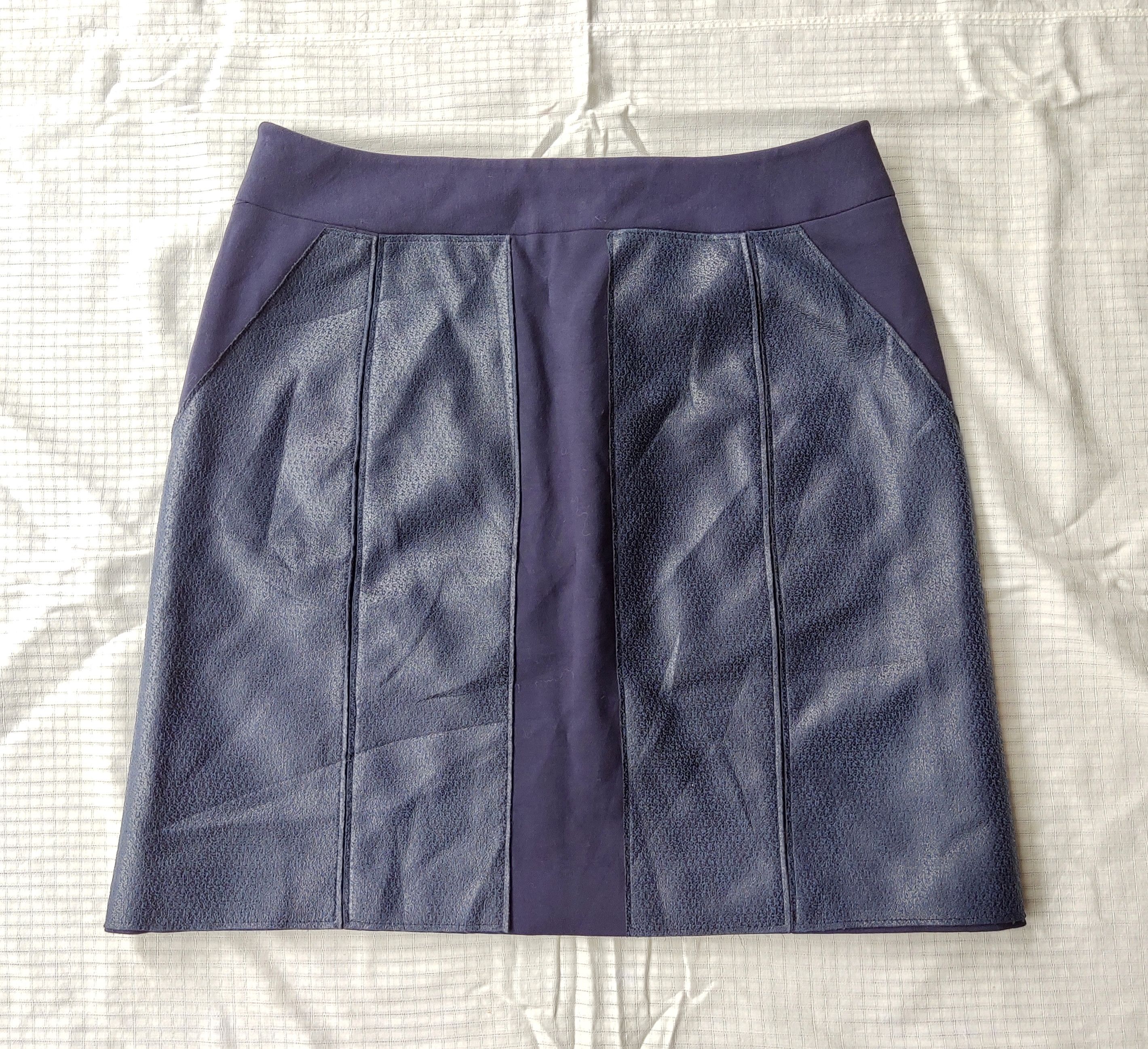 Adolfo Dominguez (SK71) Adolfo Dominguez Navy Blue Front Zip Skirt Sz 6 / 40 Size 28" / US 6 / IT 42 - 6 Thumbnail