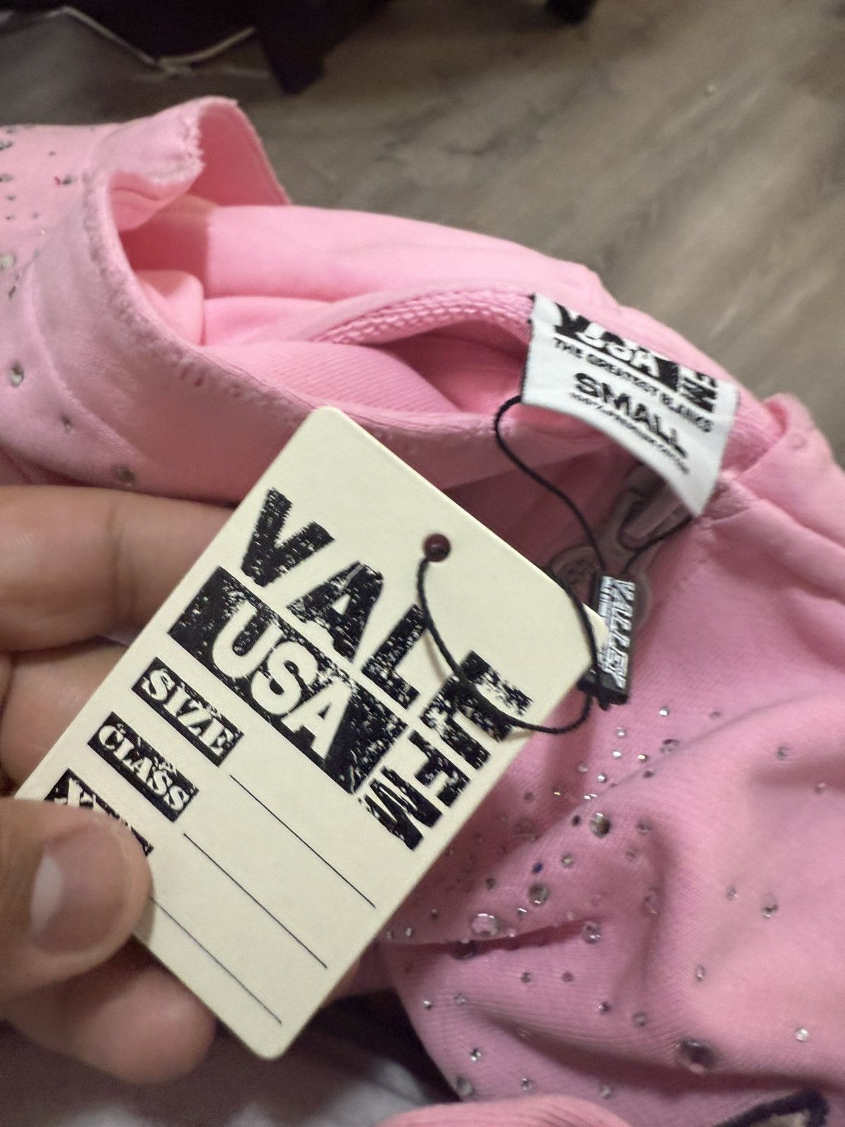 Vale Vale Venus Pink Crystal Stone Zip Up Size Large Size US L / EU 52-54 / 3 - 10 Thumbnail