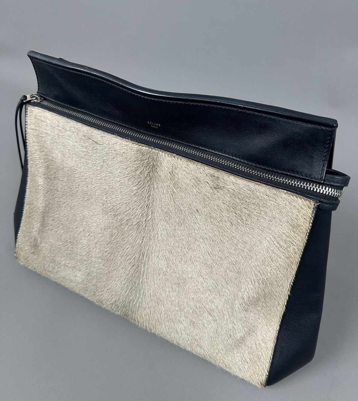 Celine Celine - Edge Pony-Style Calfskin Leather - Handle Bag Size ONE SIZE - 3 Thumbnail
