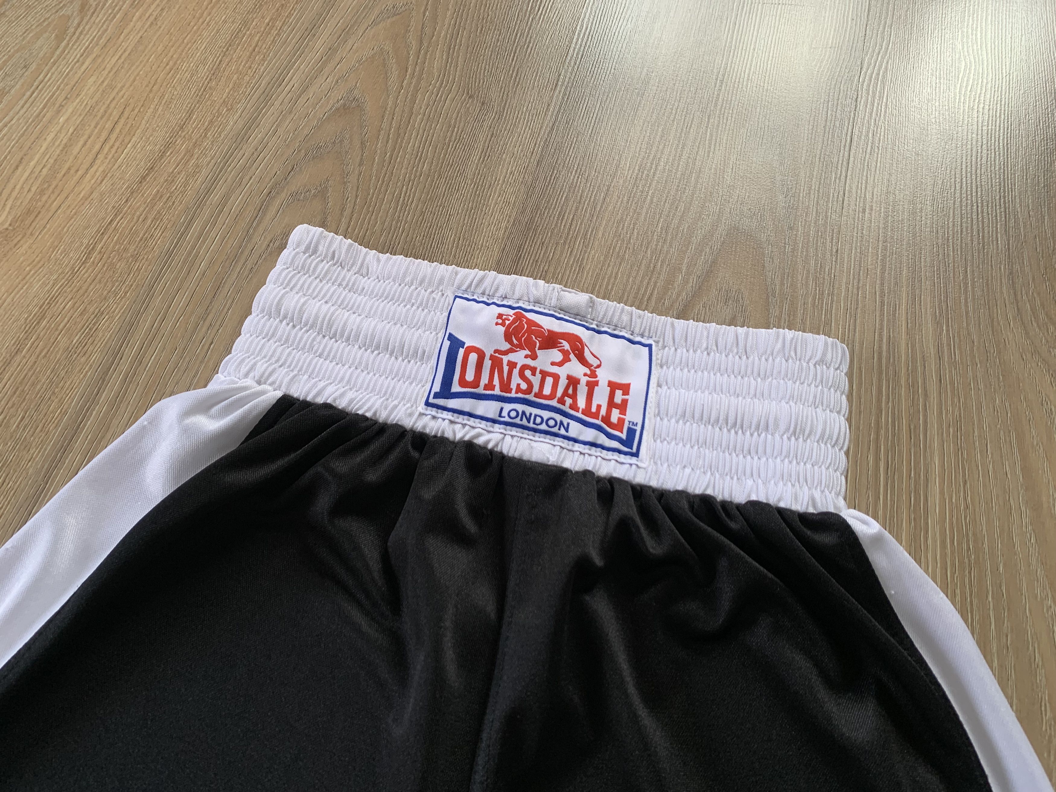 Japanese Brand × Sports Specialties Vintage Lonsdale Muai Thai Shorts Size US 28 / EU 44 - 4 Thumbnail