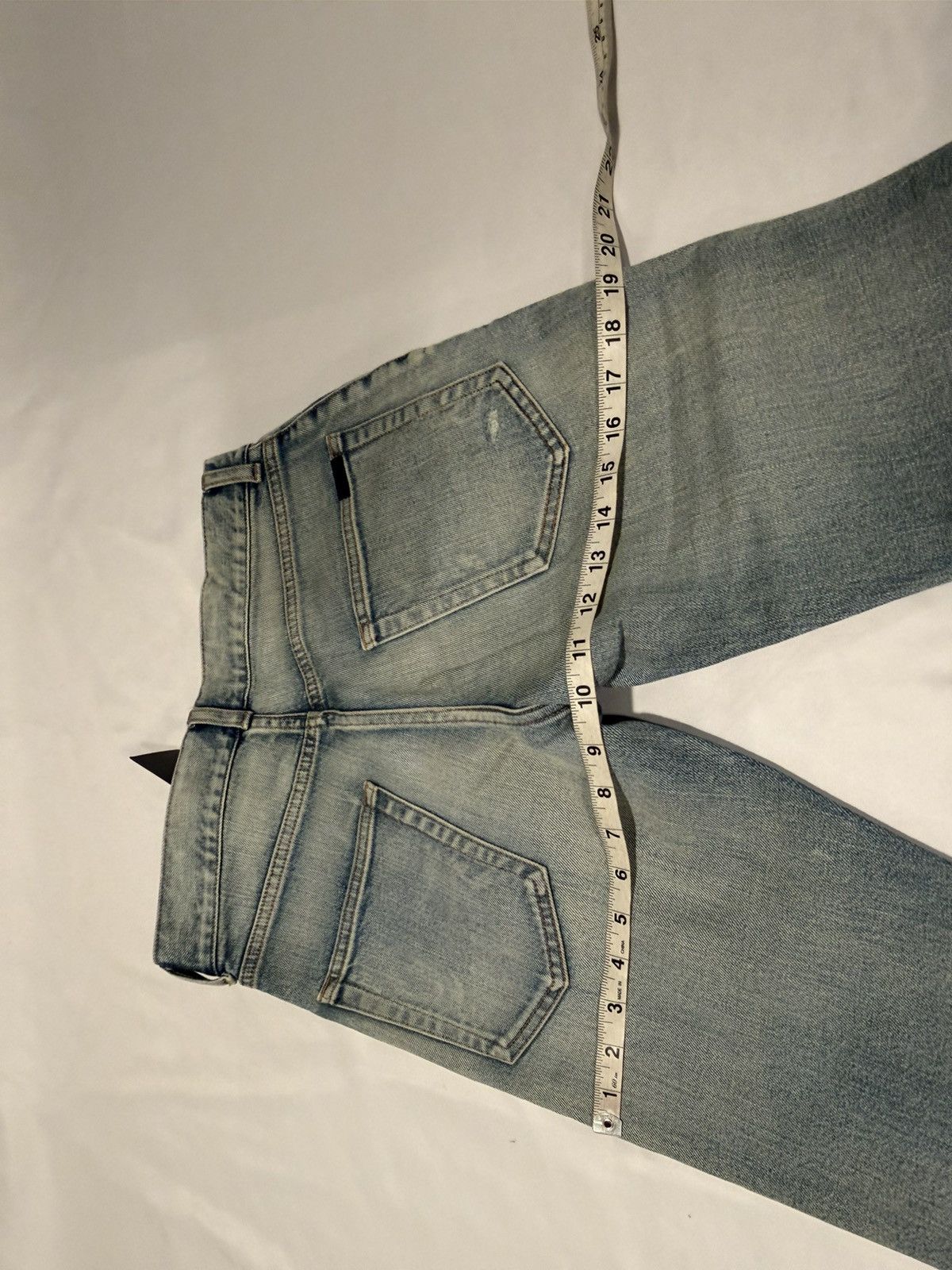 Saint Laurent Paris Saint Laurent men’s santa monica blue jeans. 27. $890 Size US 27 - 13 Thumbnail