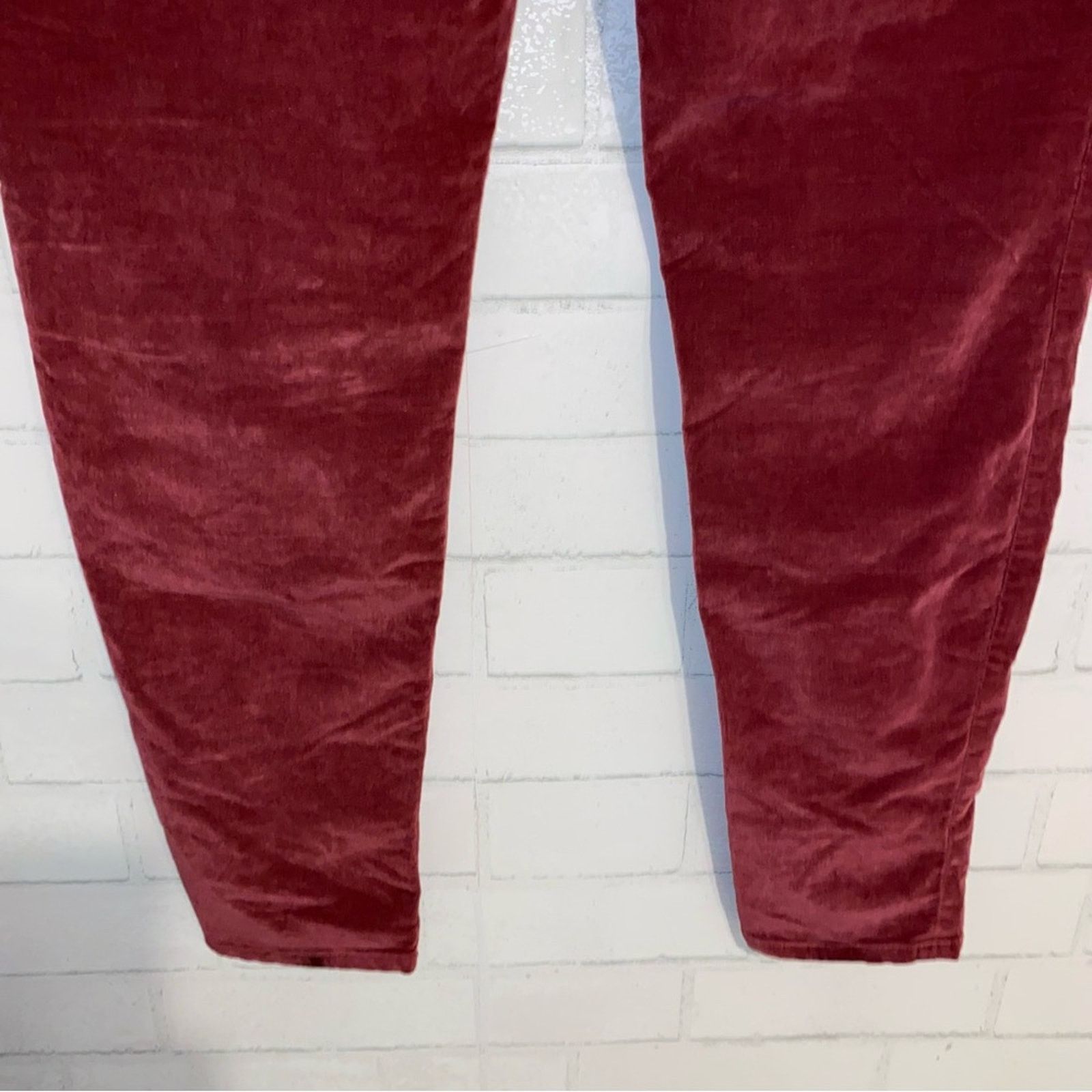 Madewell Madewell 10” High Rise Jeans Smoky Red Stretch Velvet 35 Size 35" - 10 Thumbnail