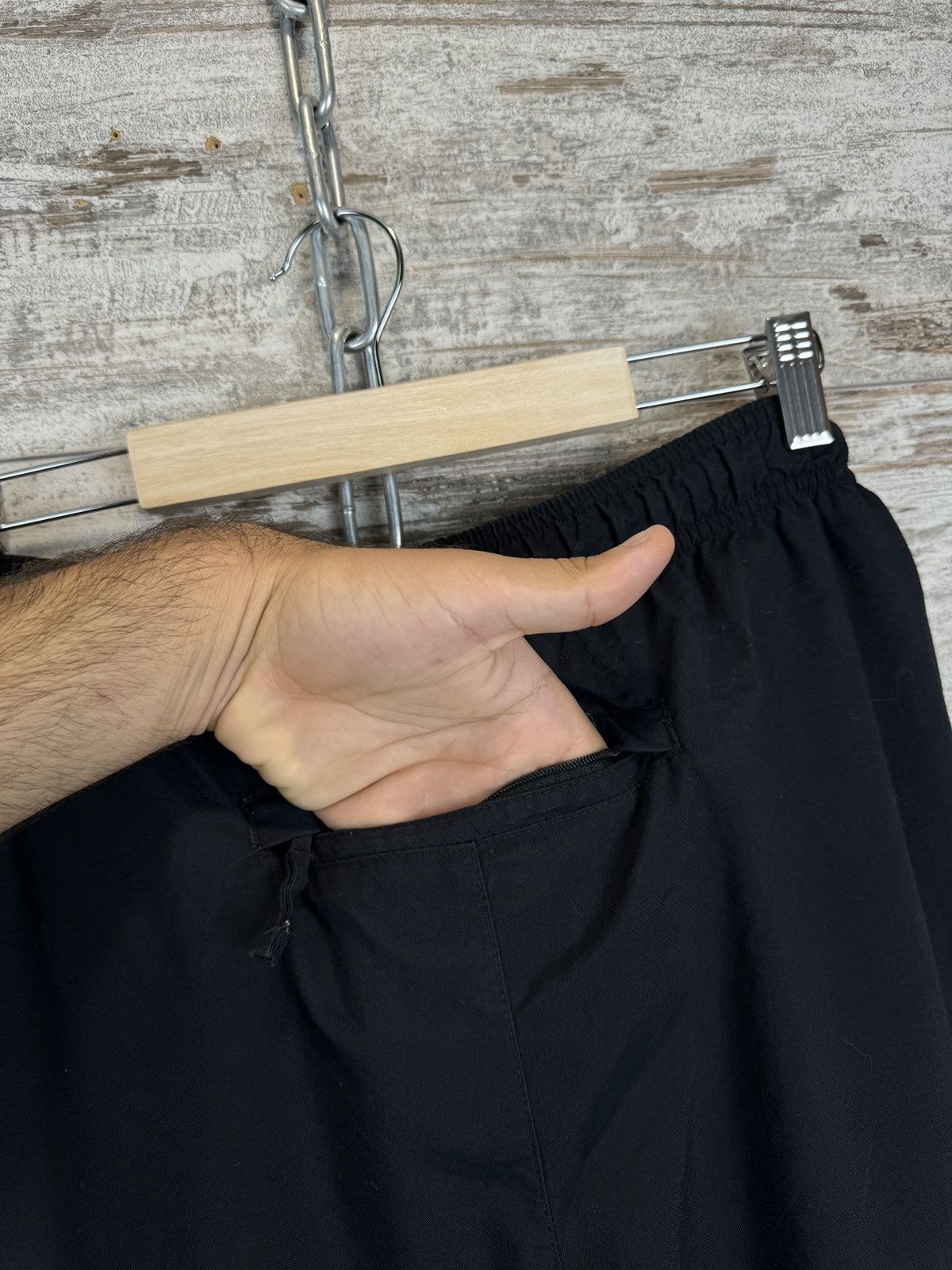 Nike Mens Vintage Nike Cargo drill pants sweatpants y2k swoosh Size US 30 / EU 46 - 13 Thumbnail