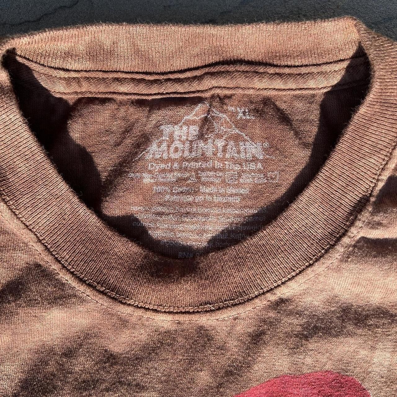 The Mountain American Flag Wolf Brown Dye T-Shirt Size US XL / EU 56 / 4 - 3 Thumbnail