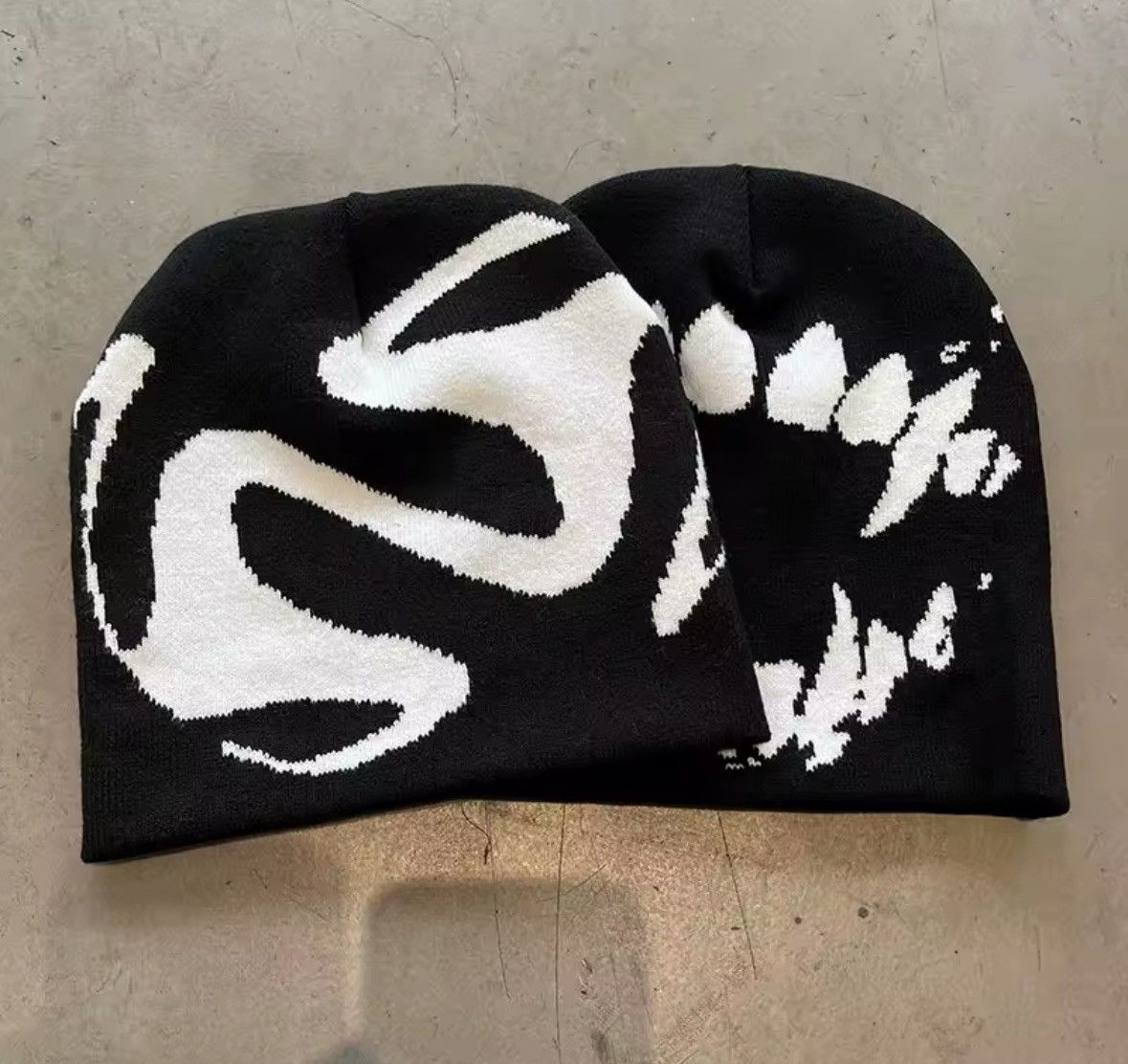 Other black and white y2k beanie Size ONE SIZE - 3 Thumbnail