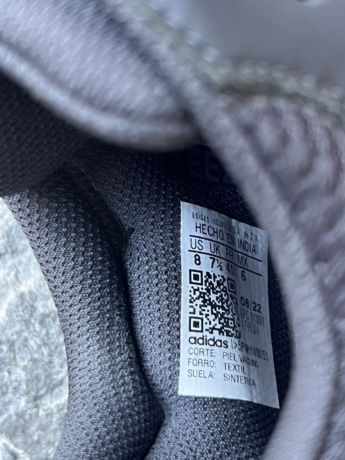 Yeezy Yeezy 700 Utility Black Size US 7.5 / EU 40-41 - 9 Thumbnail