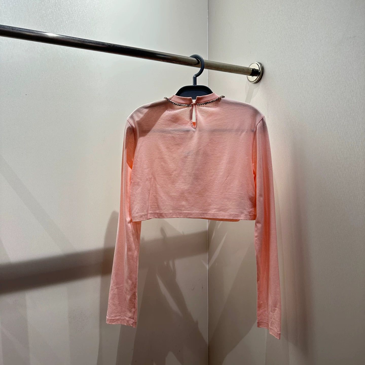 Miu Miu Miu Miu rhinestone logo short long-sleeve XS Size XS / US 0-2 / IT 36-38 - 2 Thumbnail