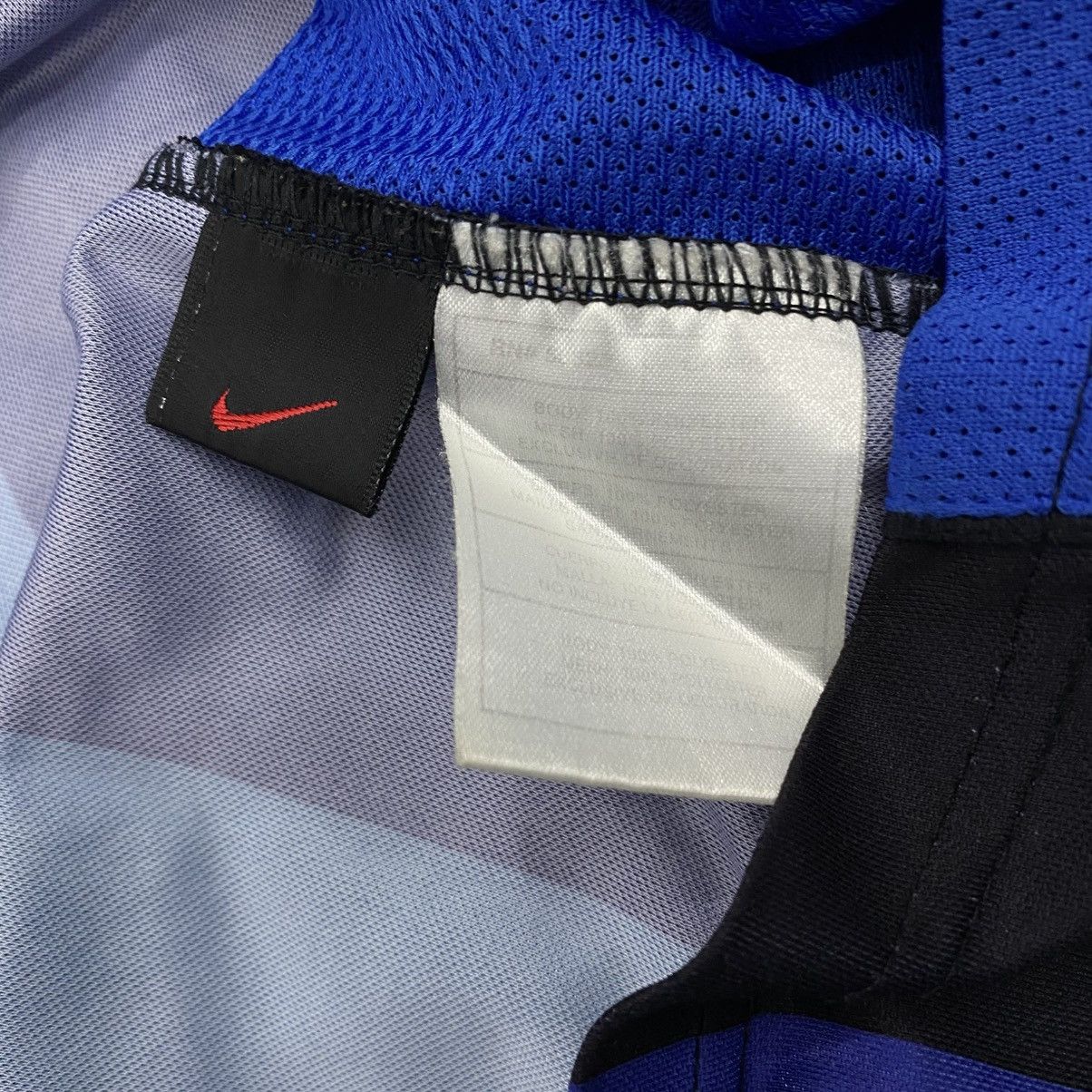 Nike Vintage 2004/2005 Inter Milan Fc Jersey Nike T90 Adriano Size US XL / EU 56 / 4 - 6 Thumbnail