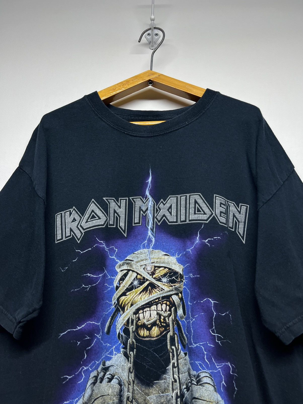 Band Tees × Vintage Vintage Y2k 2000s Iron Maiden Big Logo T-Shirt Size US M / EU 48-50 / 2 - 3 Thumbnail