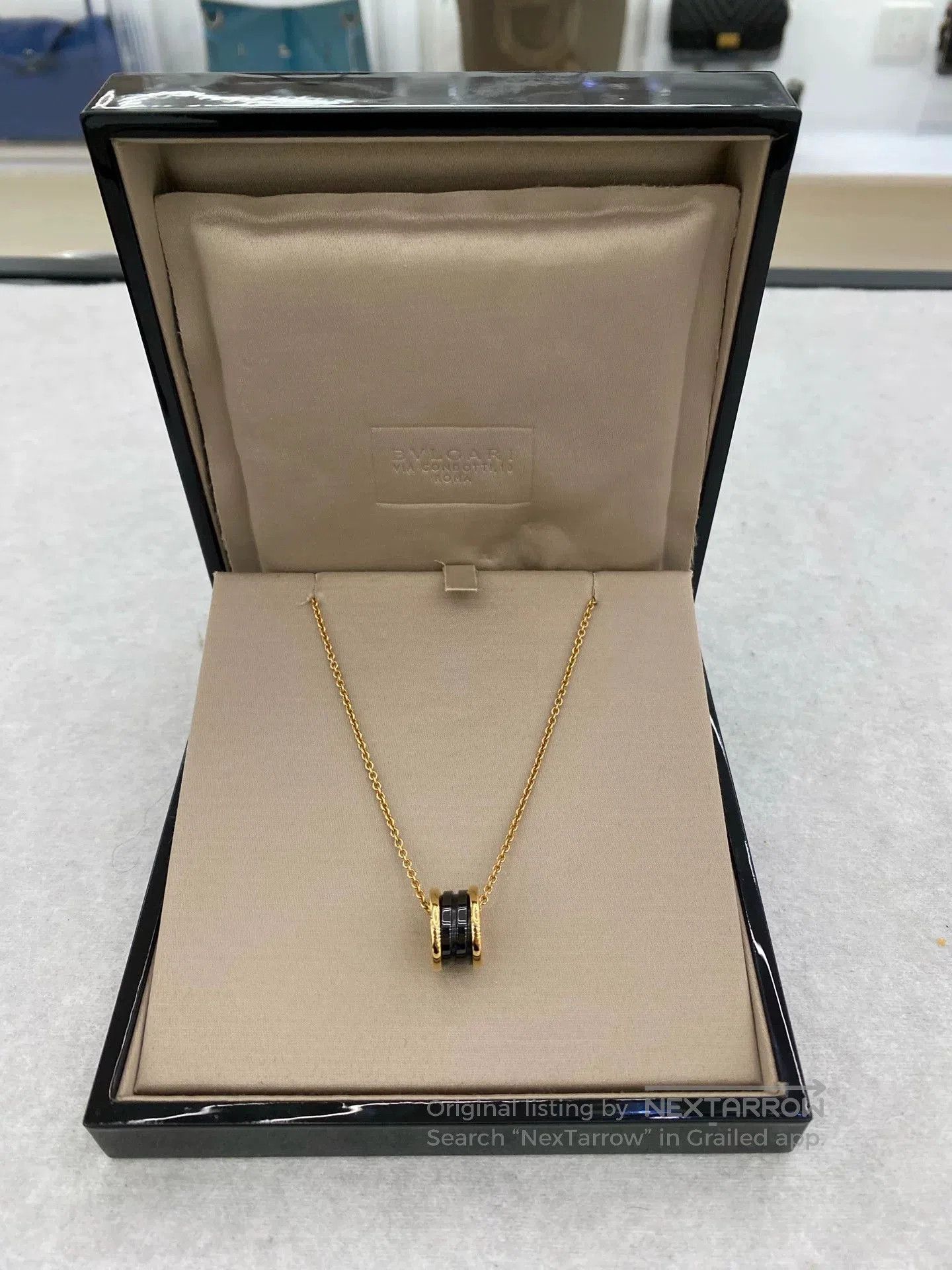 Bvlgari Bulgari Black Ceramic Rose Gold 18k Spring. Size ONE SIZE - 1 Thumbnail