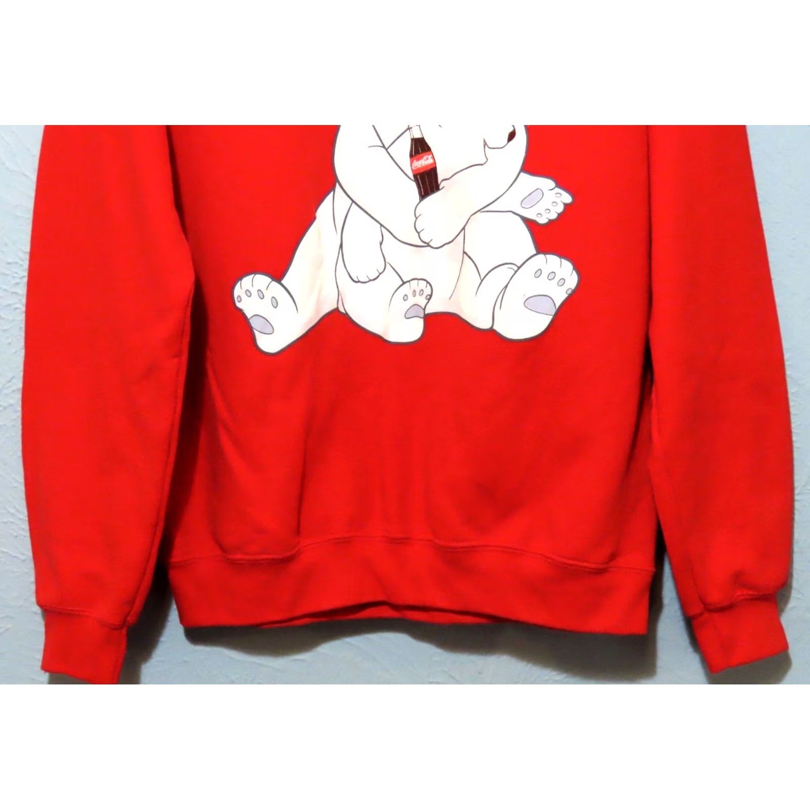 Vintage Coca-Cola Sweatshirt Mens M Red Crew Neck Polar Bear & Cub Graphic Print Fleece Cotton Polyester Pullover All Seasons Size US M / EU 48-50 / 2 - 3 Thumbnail
