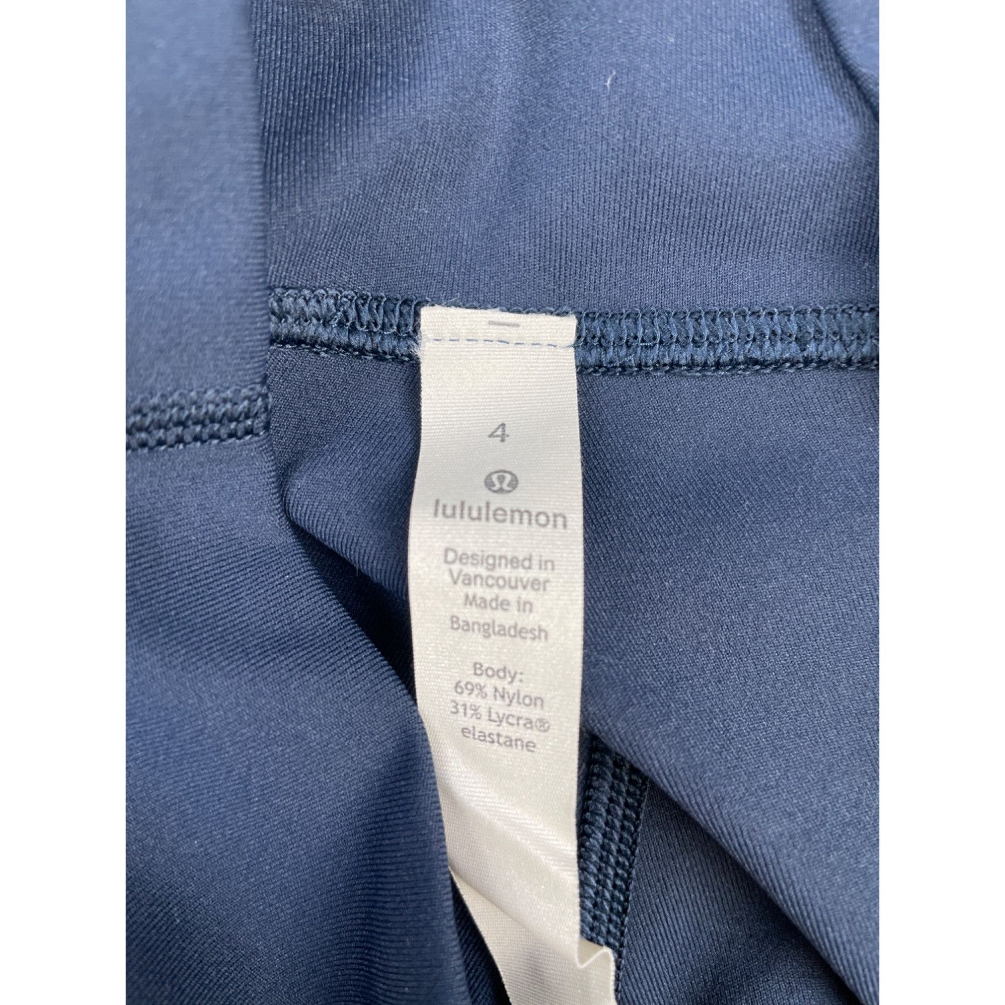 Lululemon Lululemon Women's Blue Cropped Stretch Pants/ Leggings Size Size 27" / US 4 / IT 40 - 3 Thumbnail