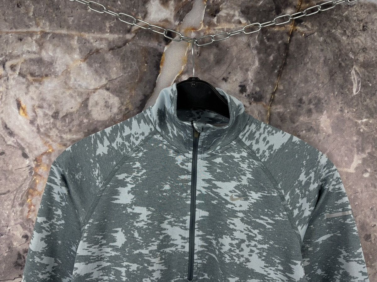 Nike Nike Training Half Zip Pullover Gray Camo Athletic Sweatshir Size M / US 6-8 / IT 42-44 - 2 Thumbnail